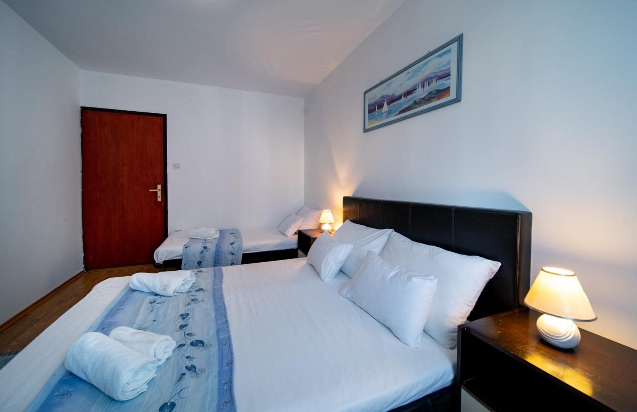 Apartments Lazarić view 3