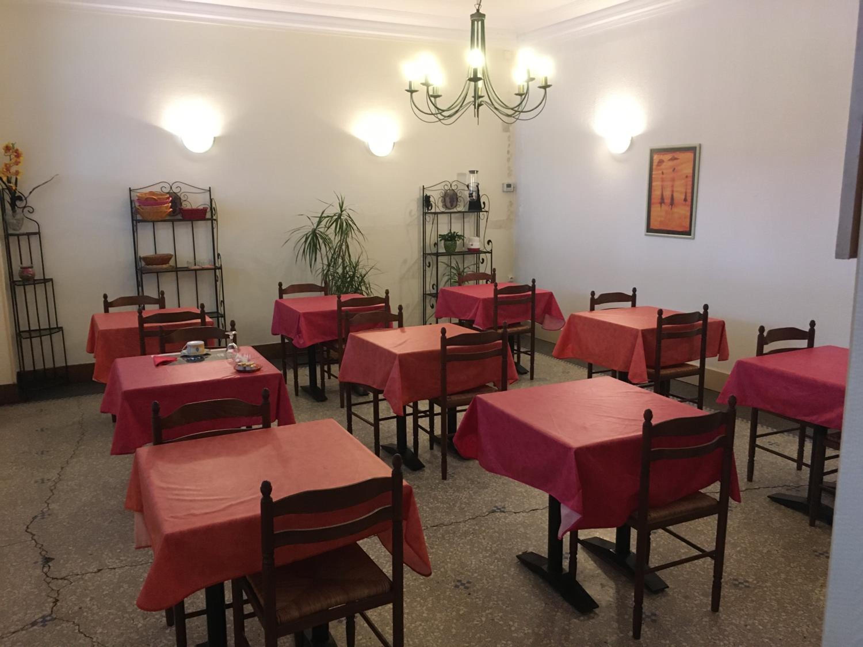 restaurant