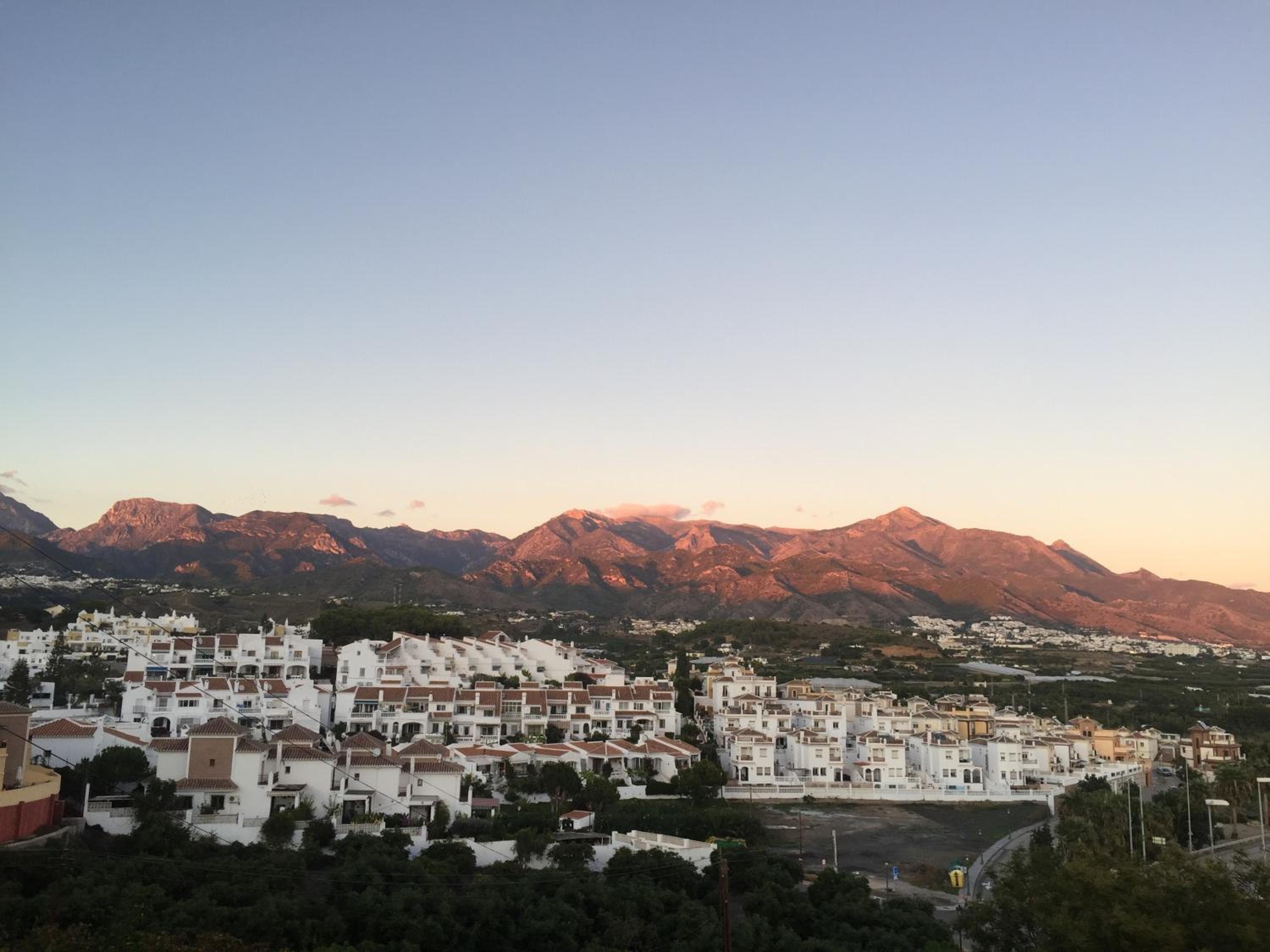 Hostal Avalon view 3