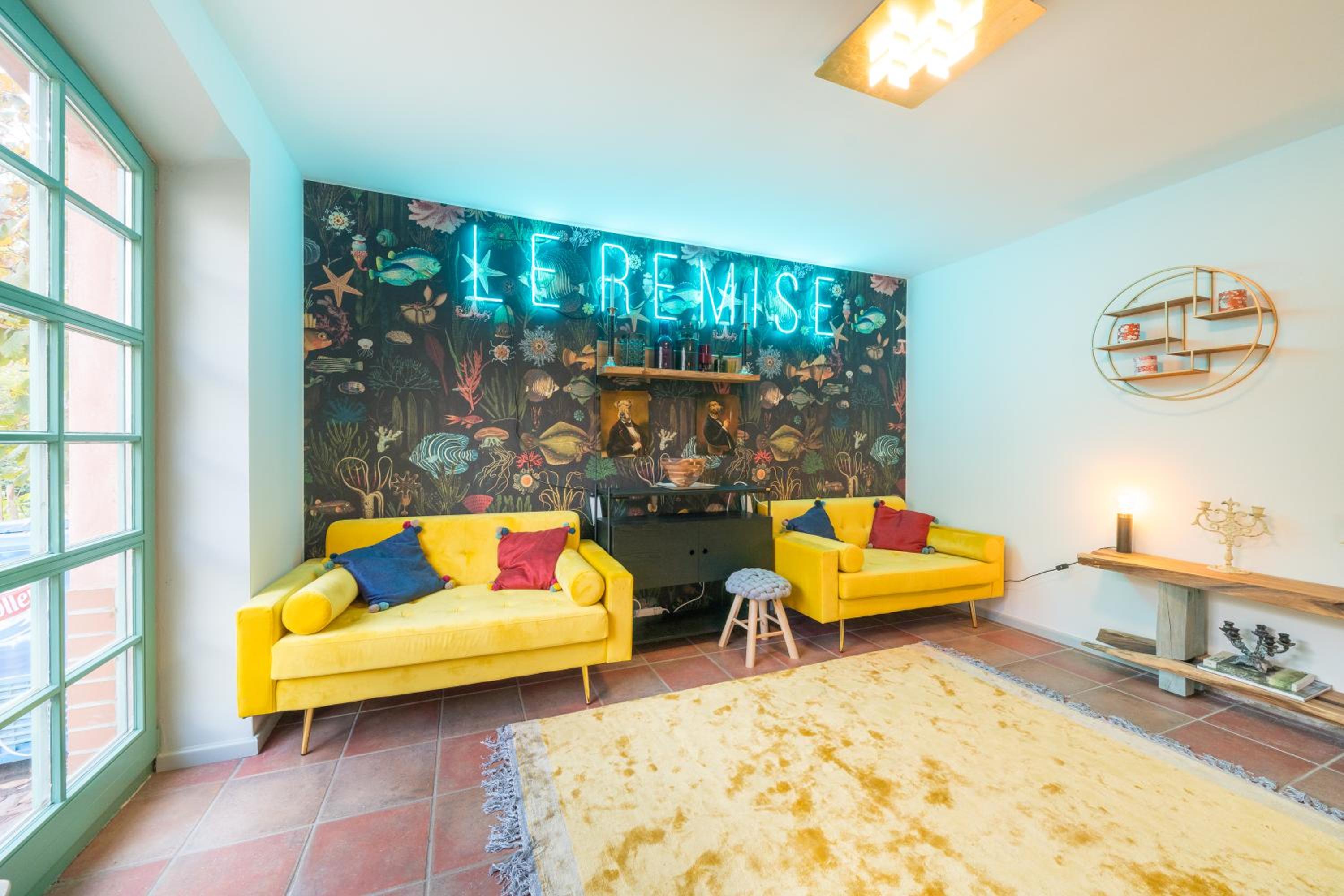 lounge