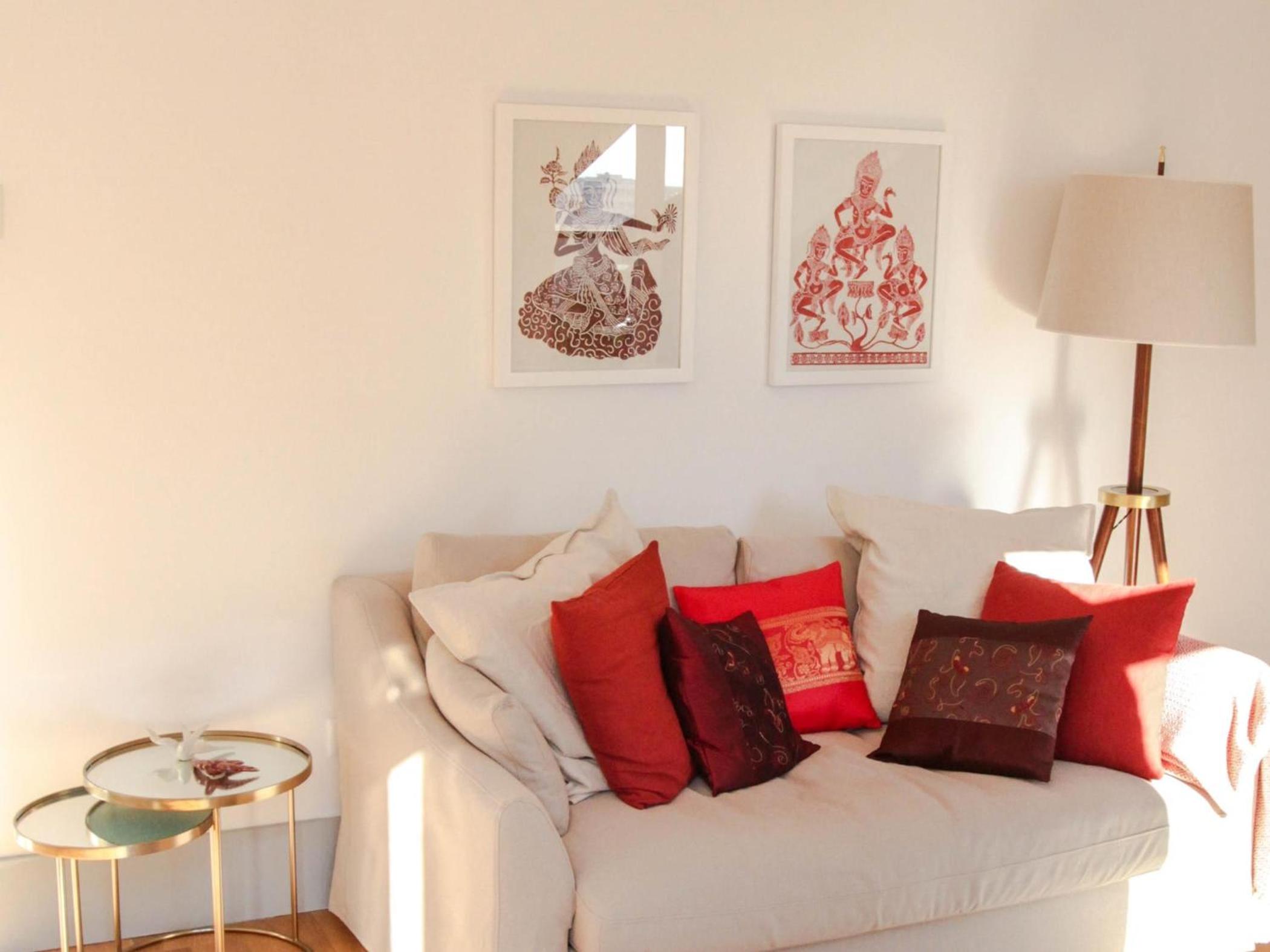 Sao bento stylish cozy apt with ac balcony view 4