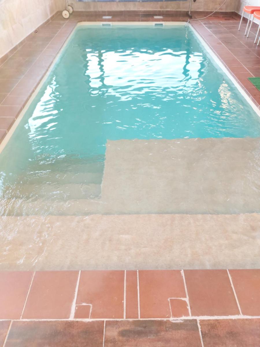 Casa El Arrebol Rural, Piscina climatizada view 3