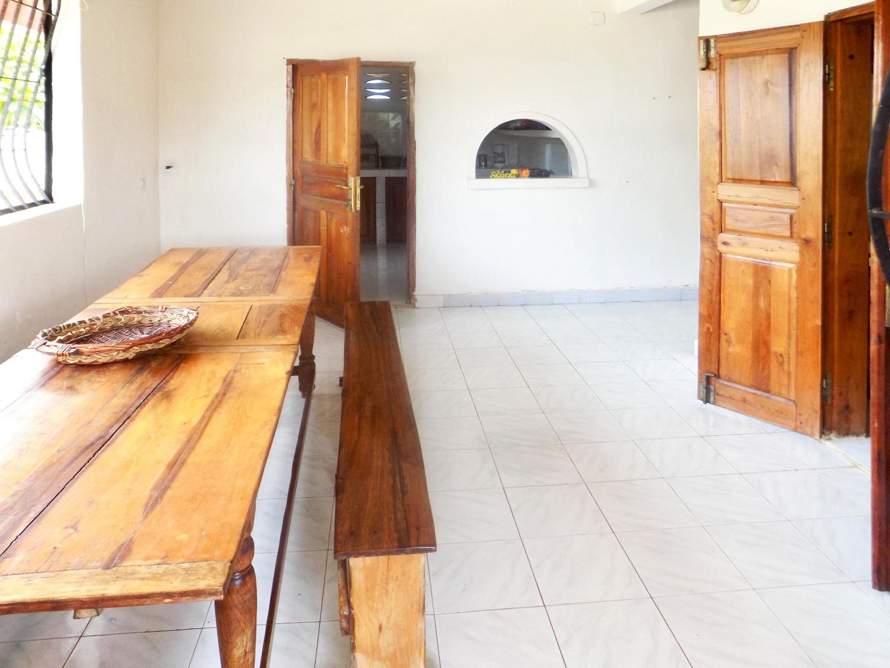 Spacious Apartment in Majunga