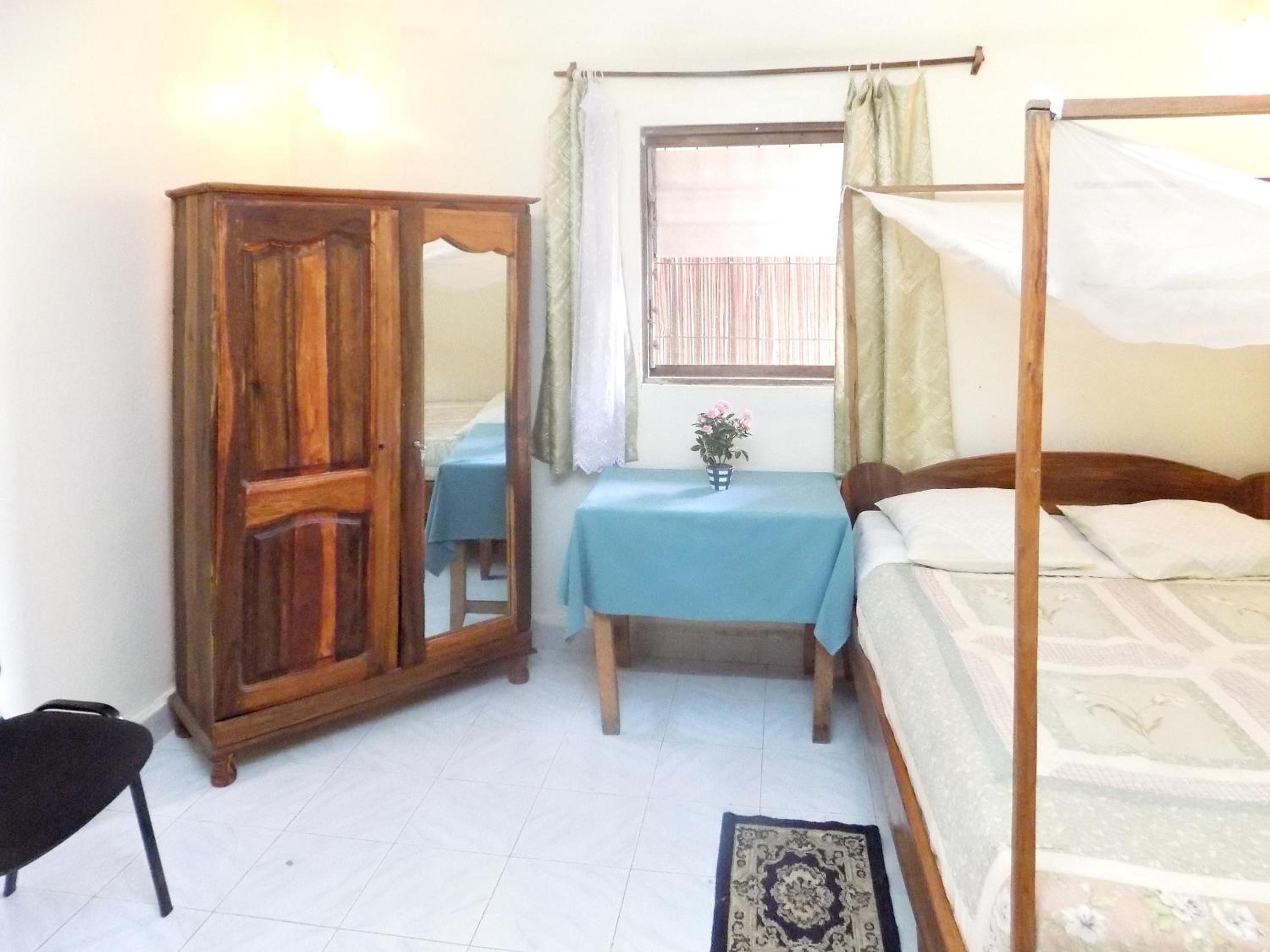 Spacious Apartment in Majunga