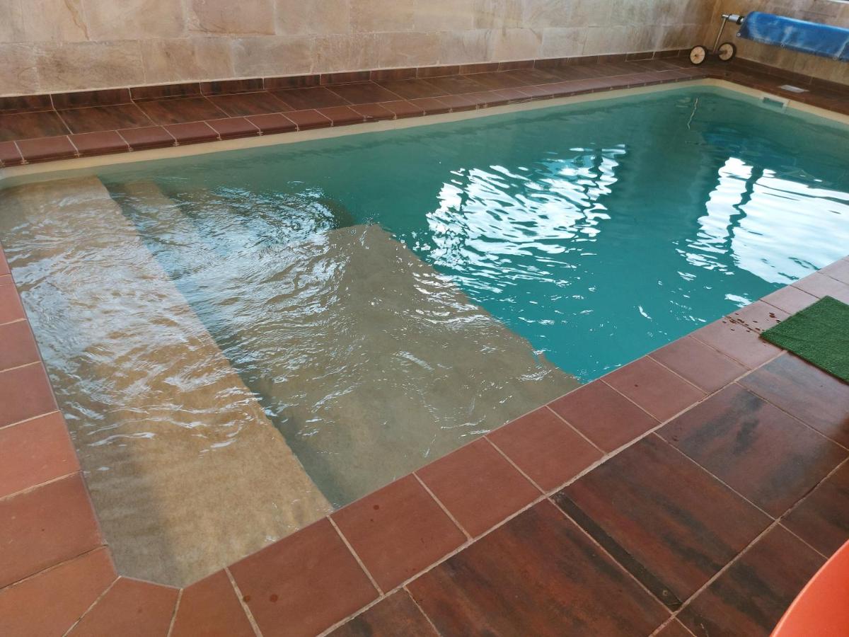Casa El Arrebol Rural, Piscina climatizada view 4