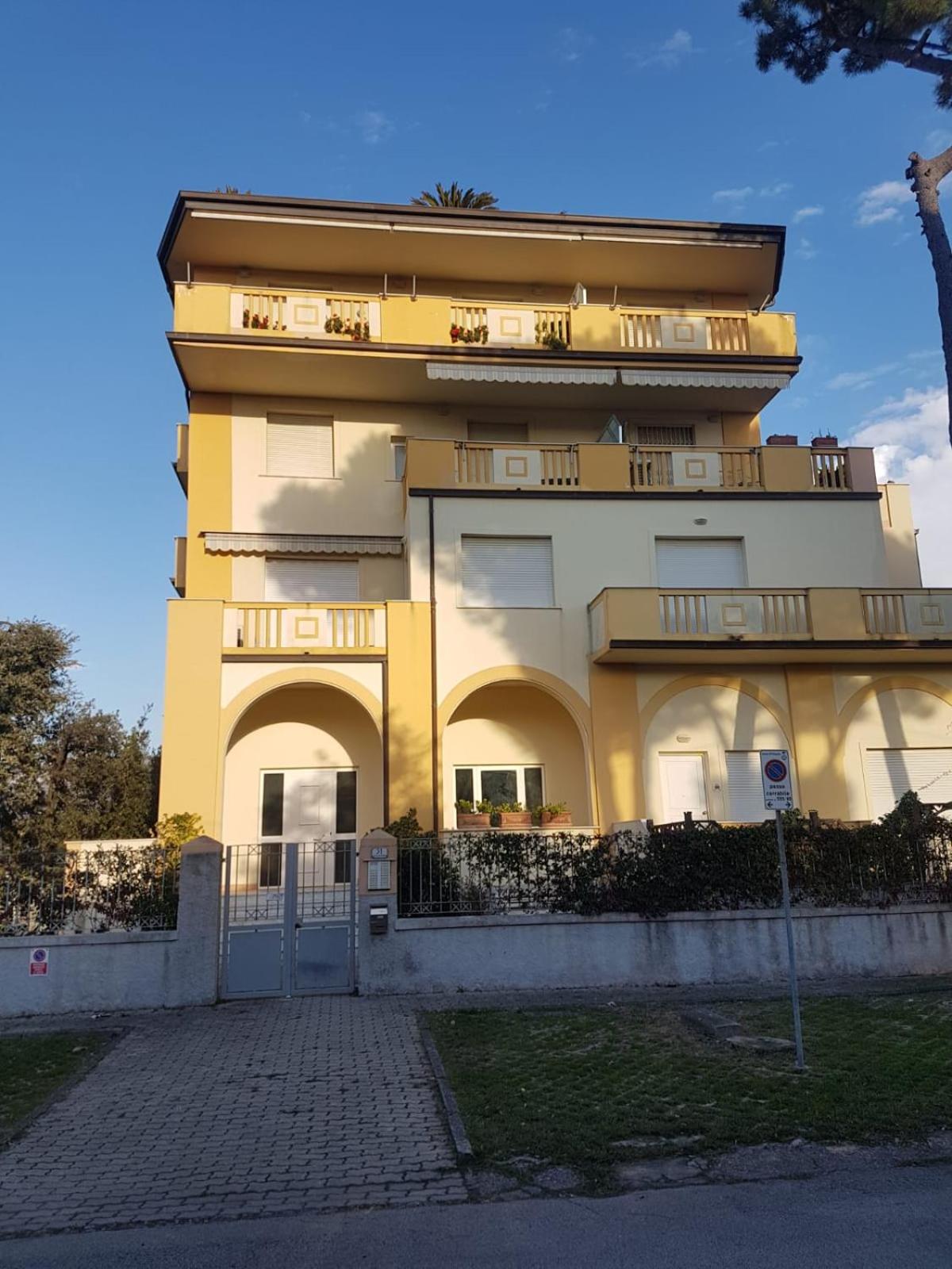 Apartamento Vittoria Marina di Pietrasanta view 2