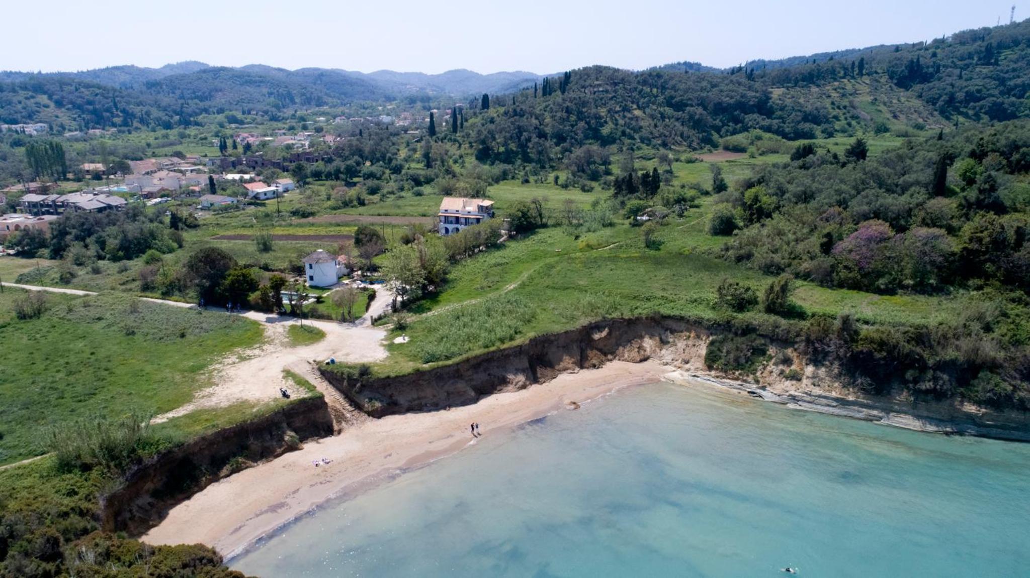 Villa Spyridoula studios on the Beach view 3
