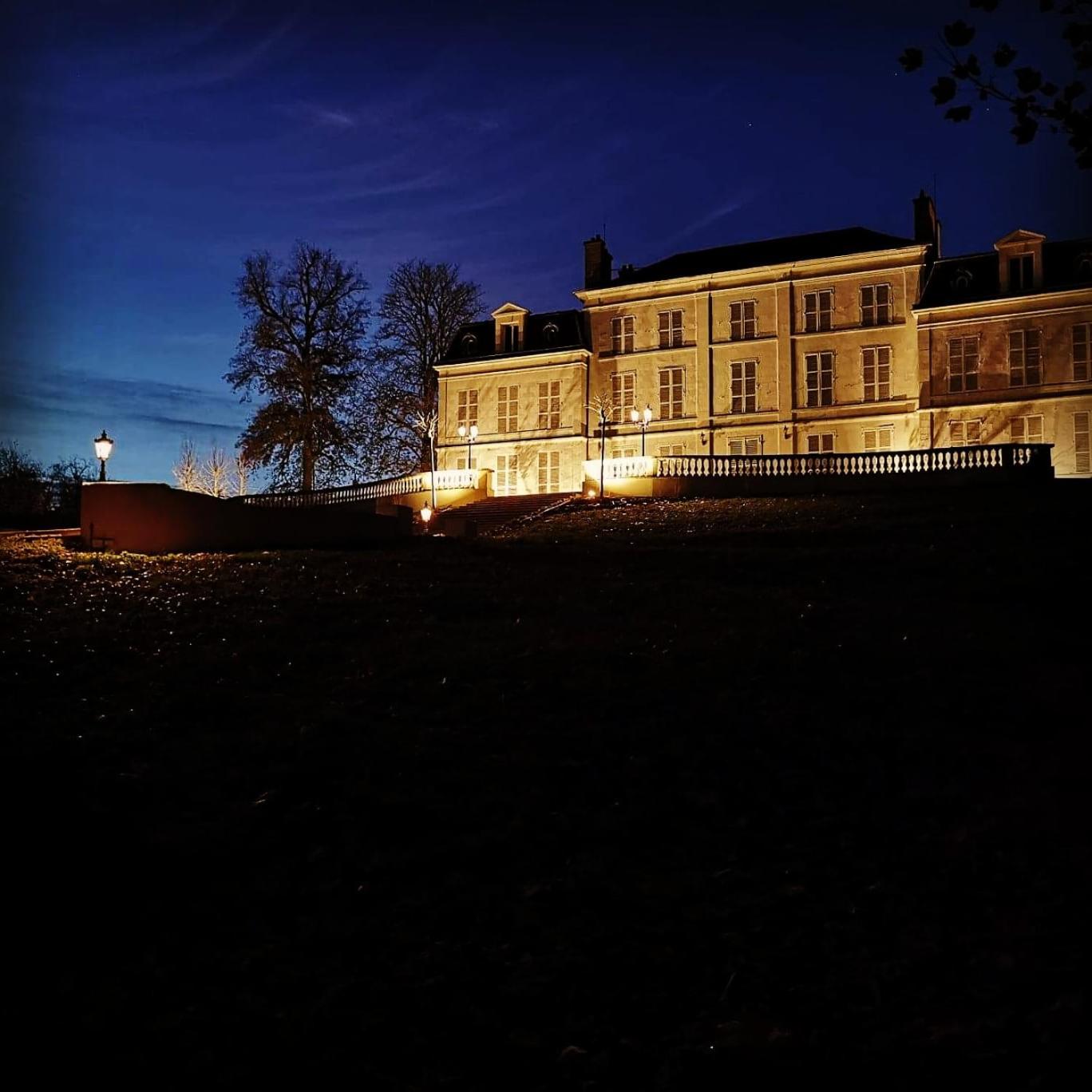 hotel building