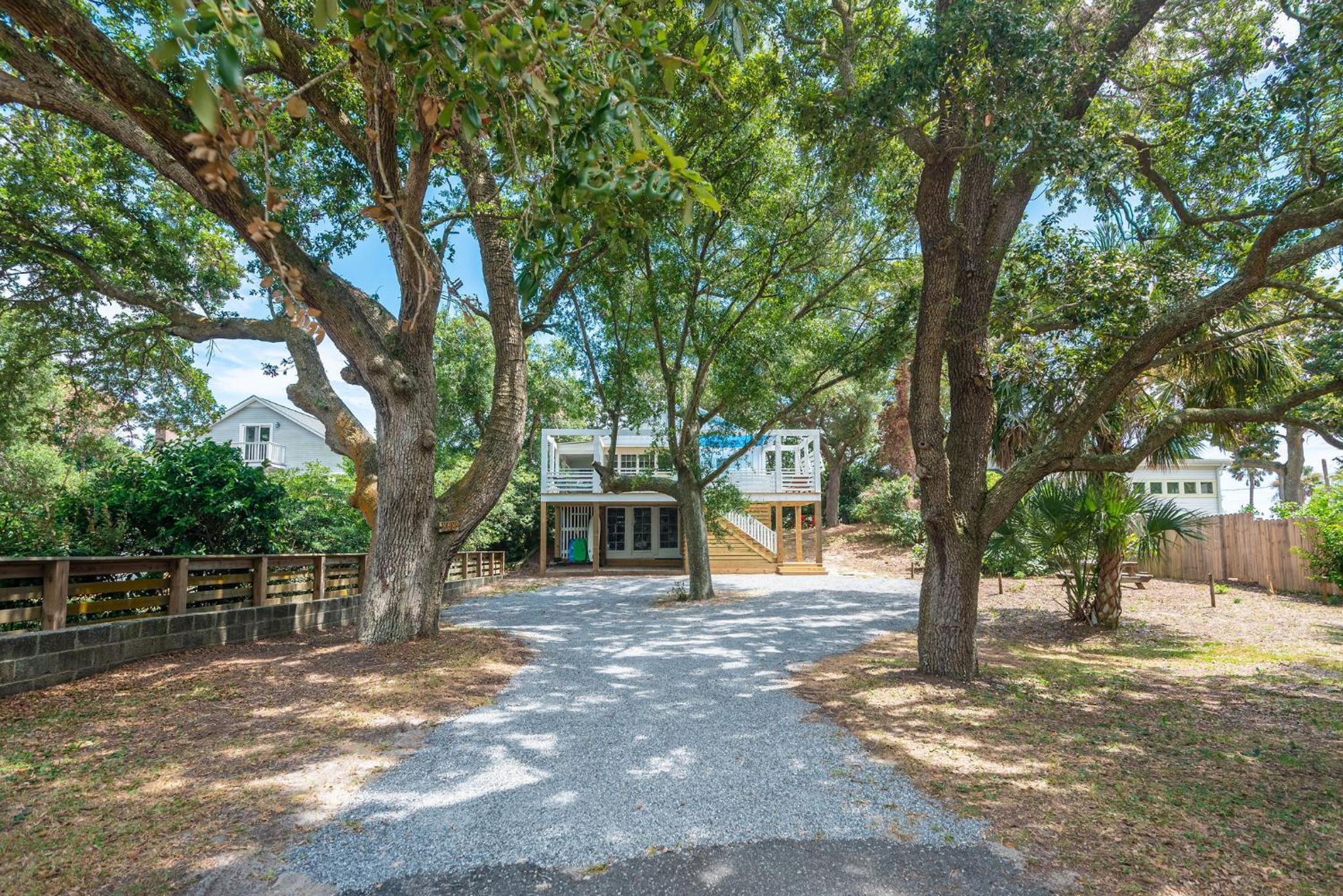 808 E Ashley - The Board and Batten - 3 Bedrooms near Ocean view 3