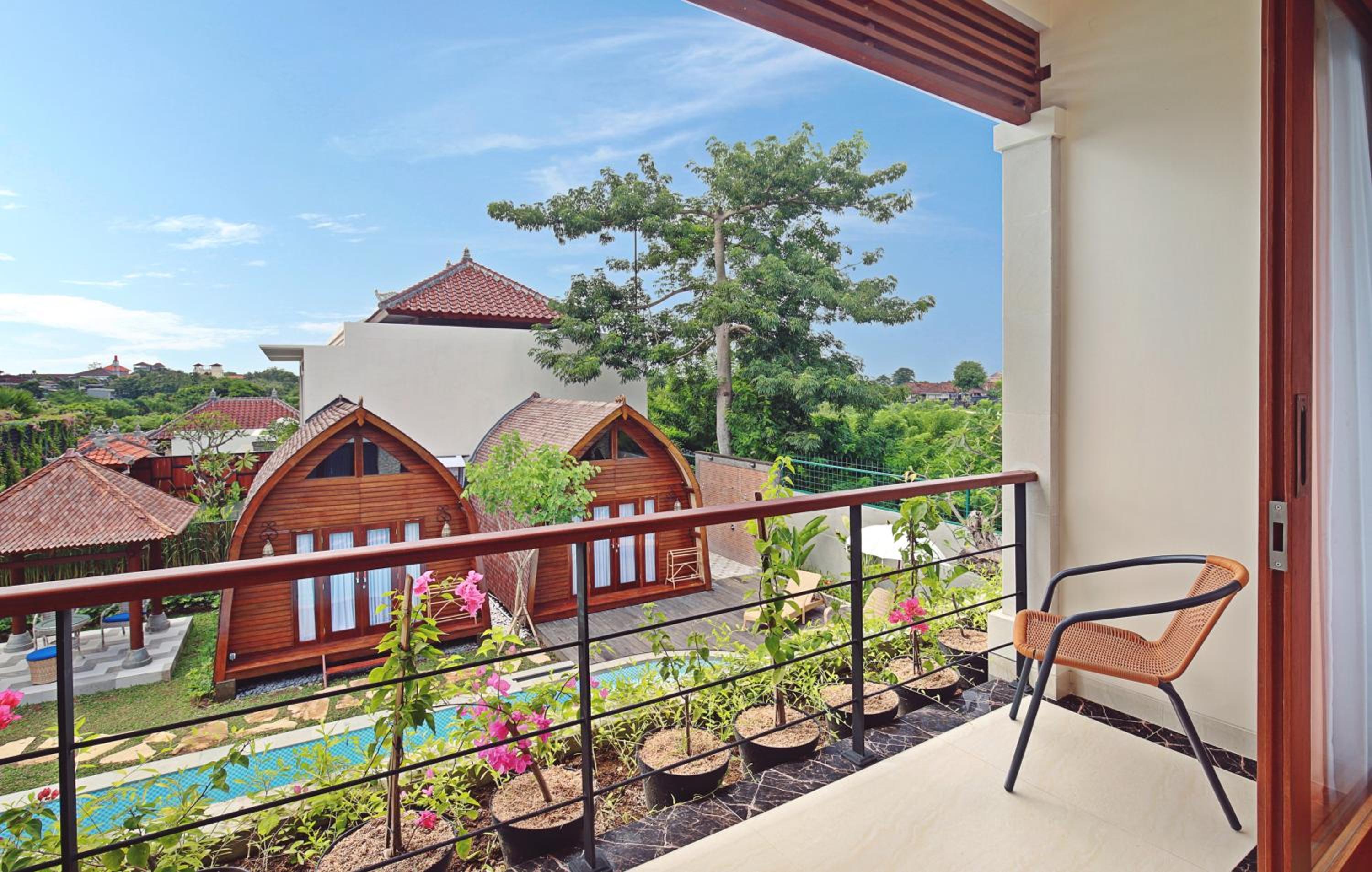 Hotel Kubu GWK Resort - Image 1
