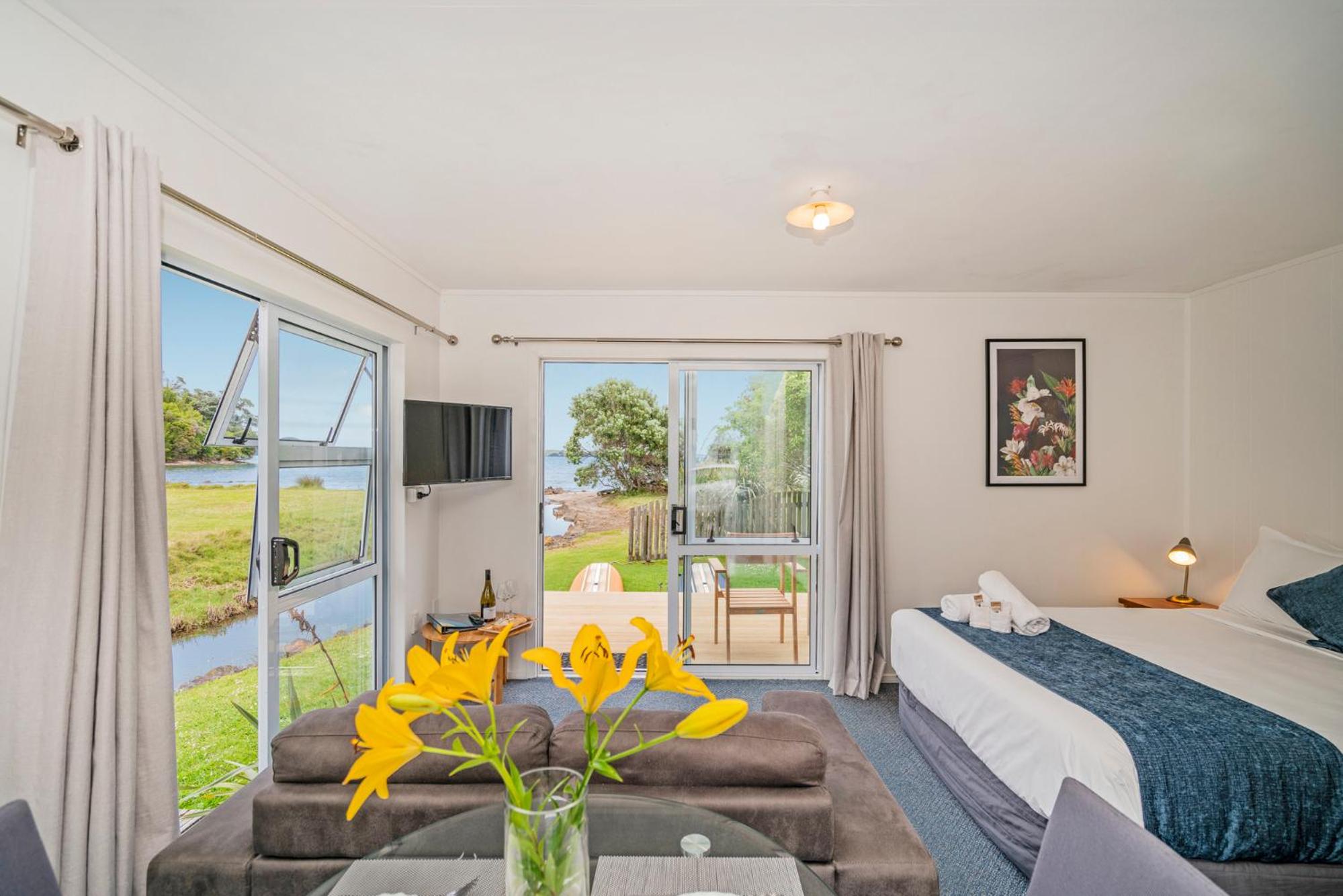 Coromandel Shelly Beach TOP 10 Holiday Park