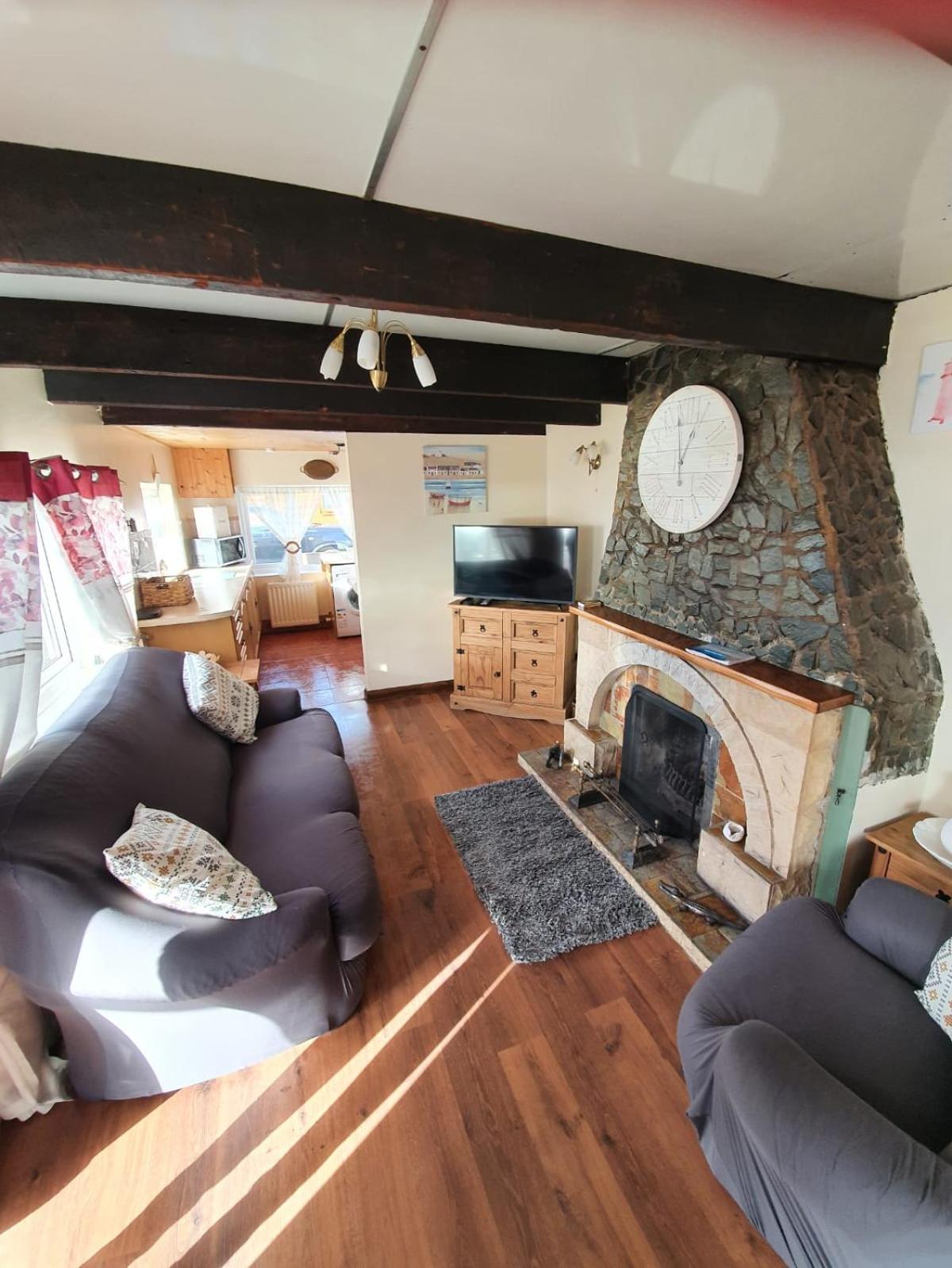 Mona Villa Holiday Home