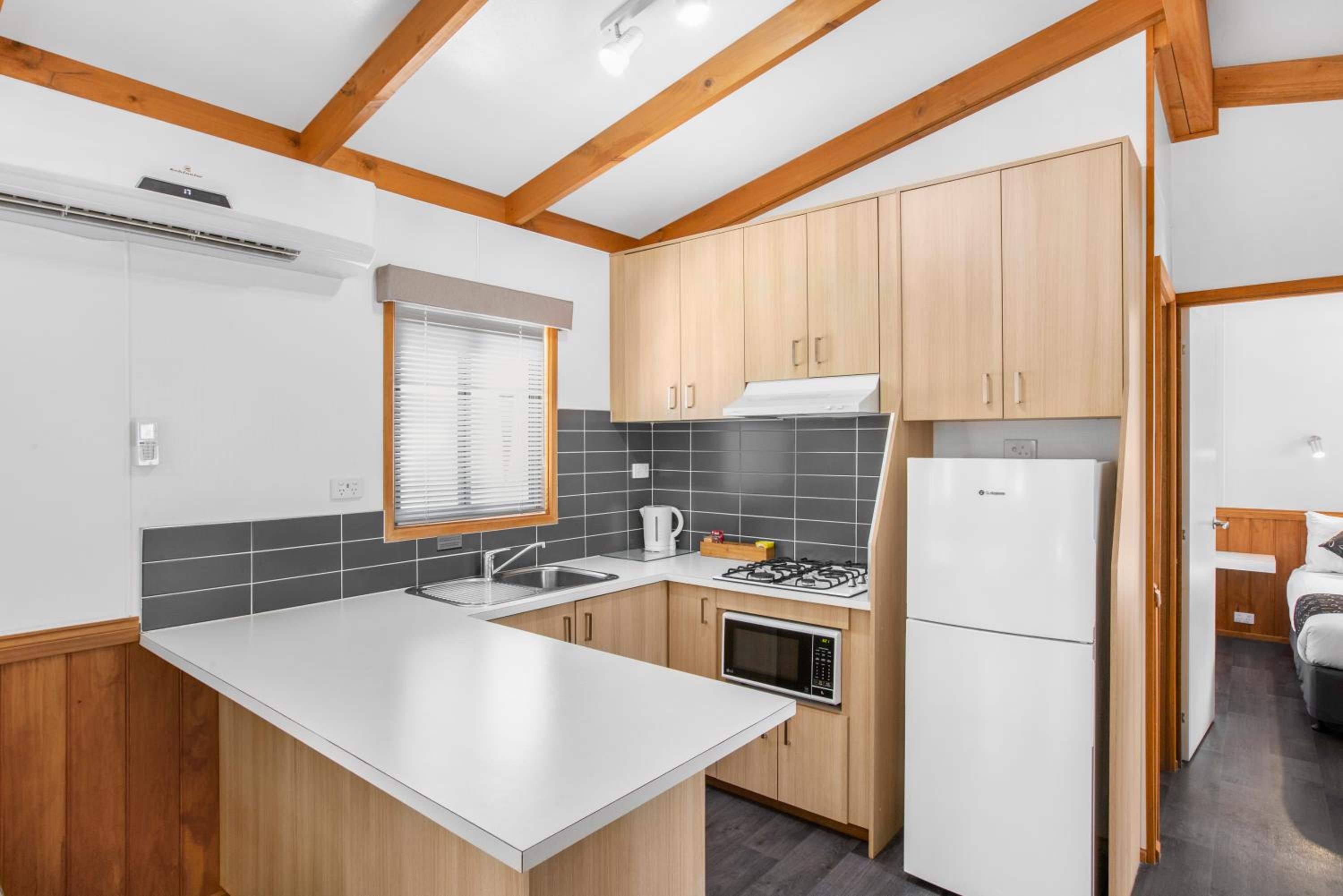 Breeze Holiday Parks - Halls Gap