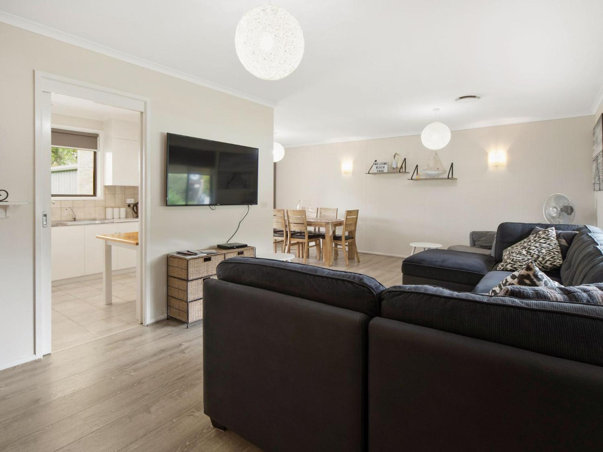 Amaroo by the Bay