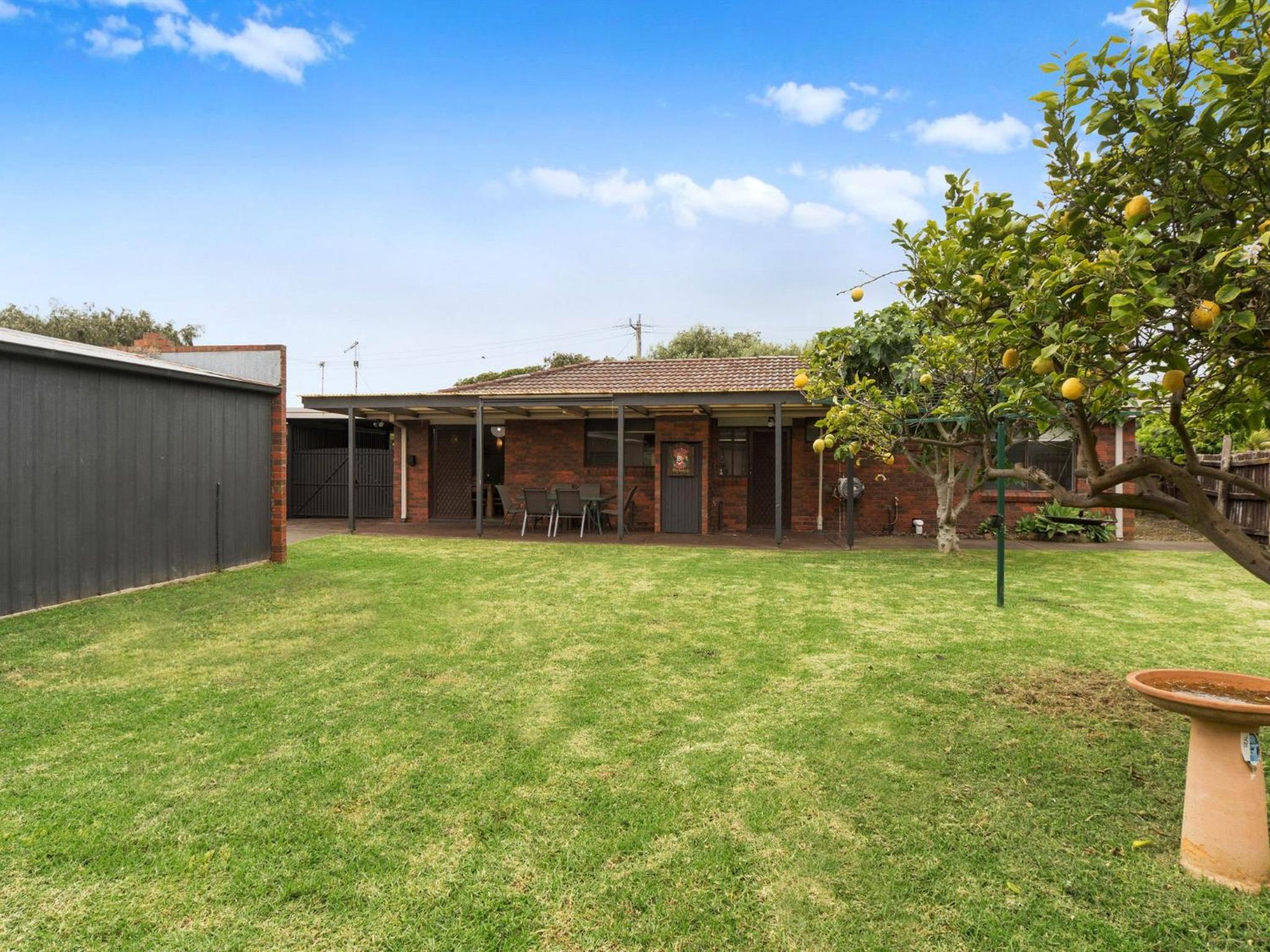 Amaroo by the Bay