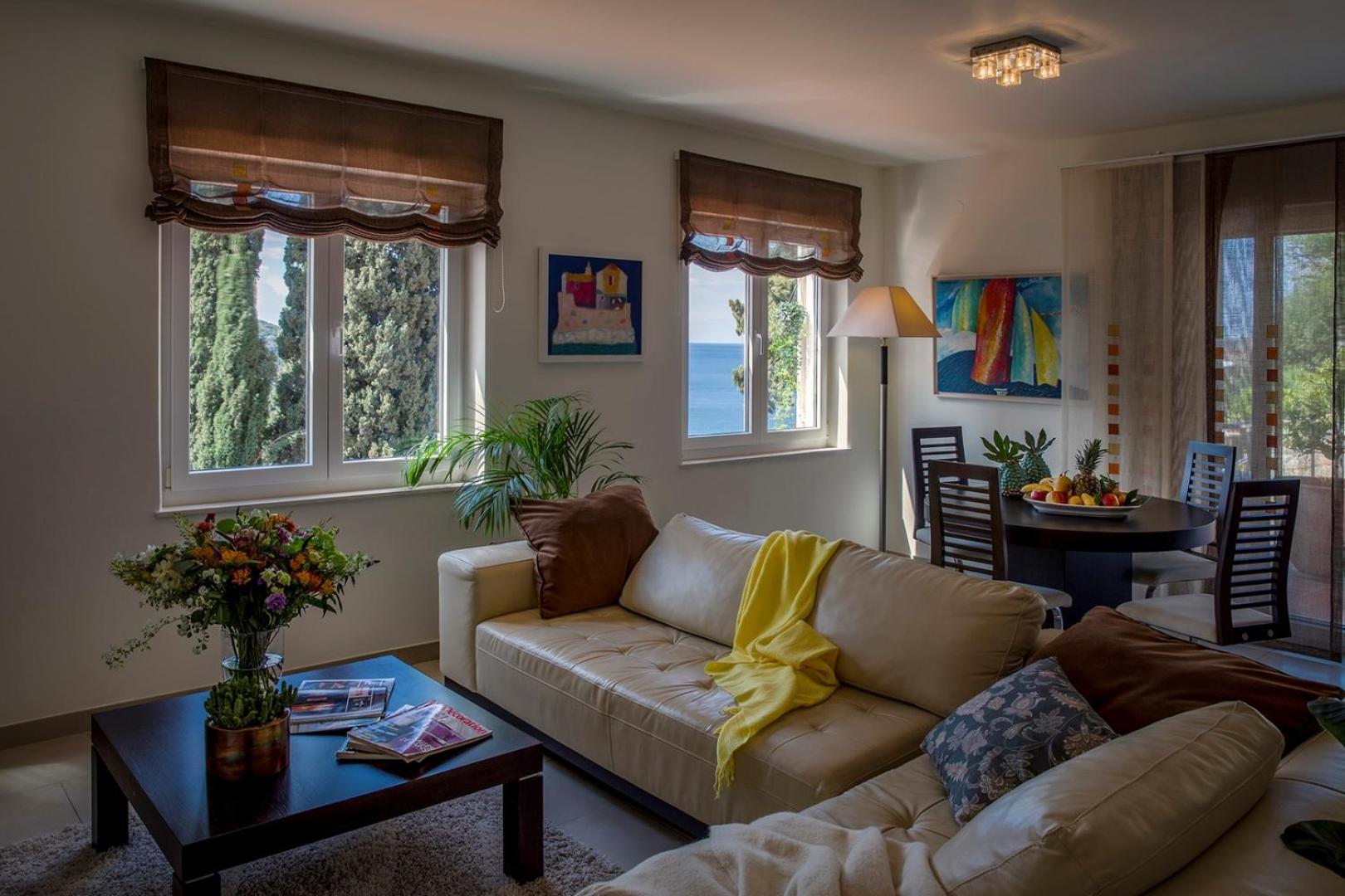 Luxury Villa Dubrovnik Palace near Old Town with pool