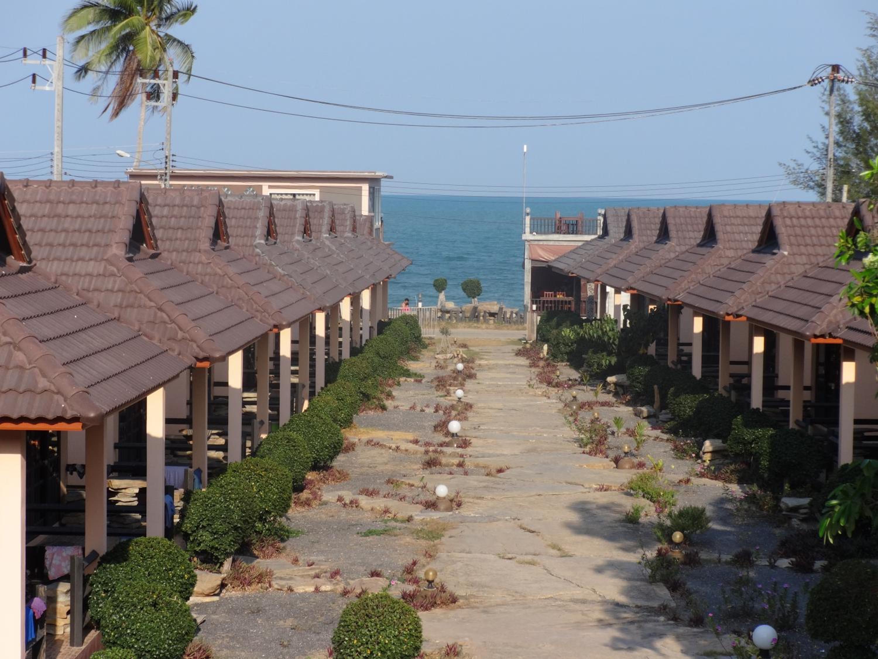 Needa Rock Resort