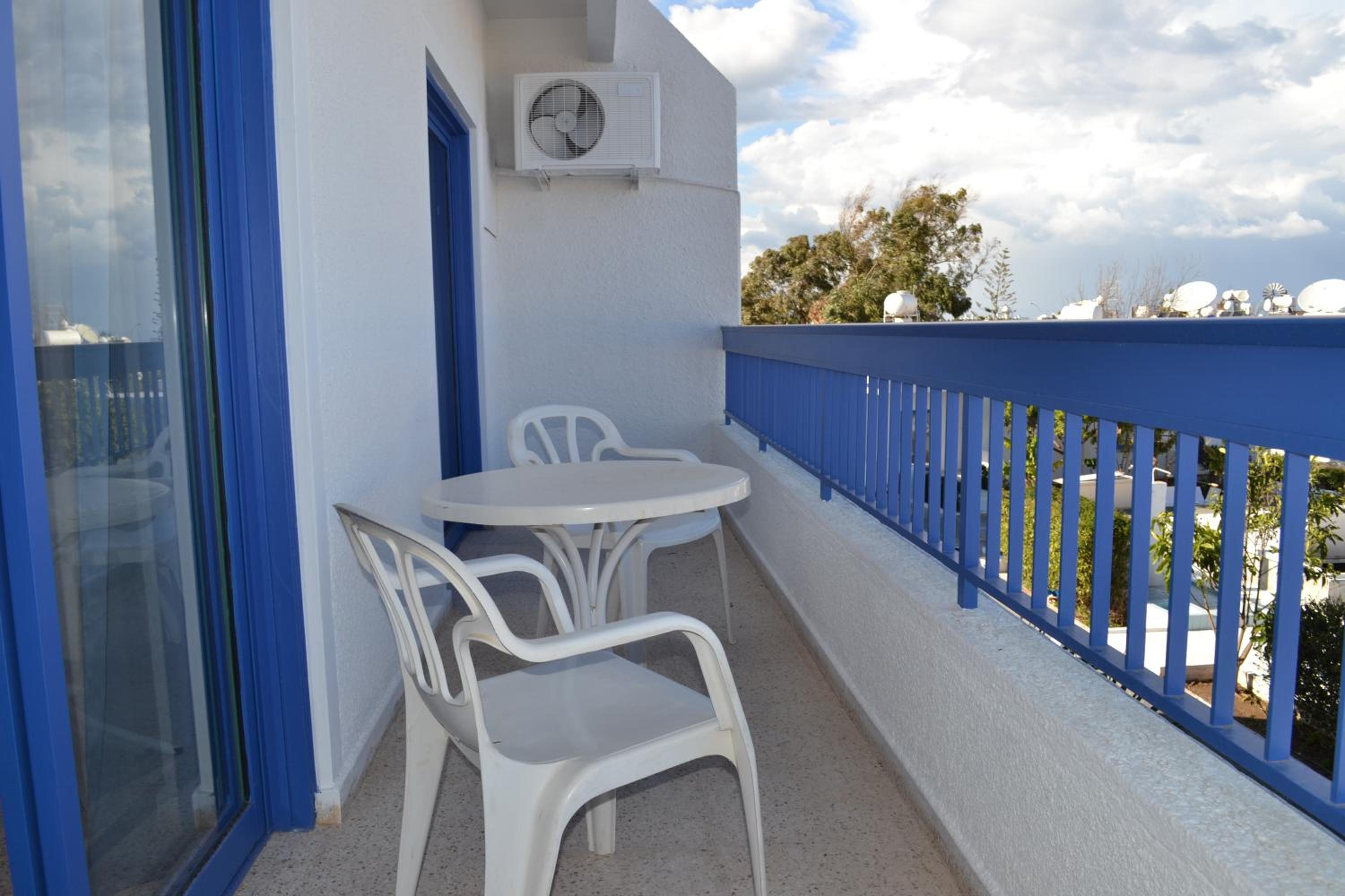 Protaras Vacations - Flokkas Hotel Apartments - Property Image 4