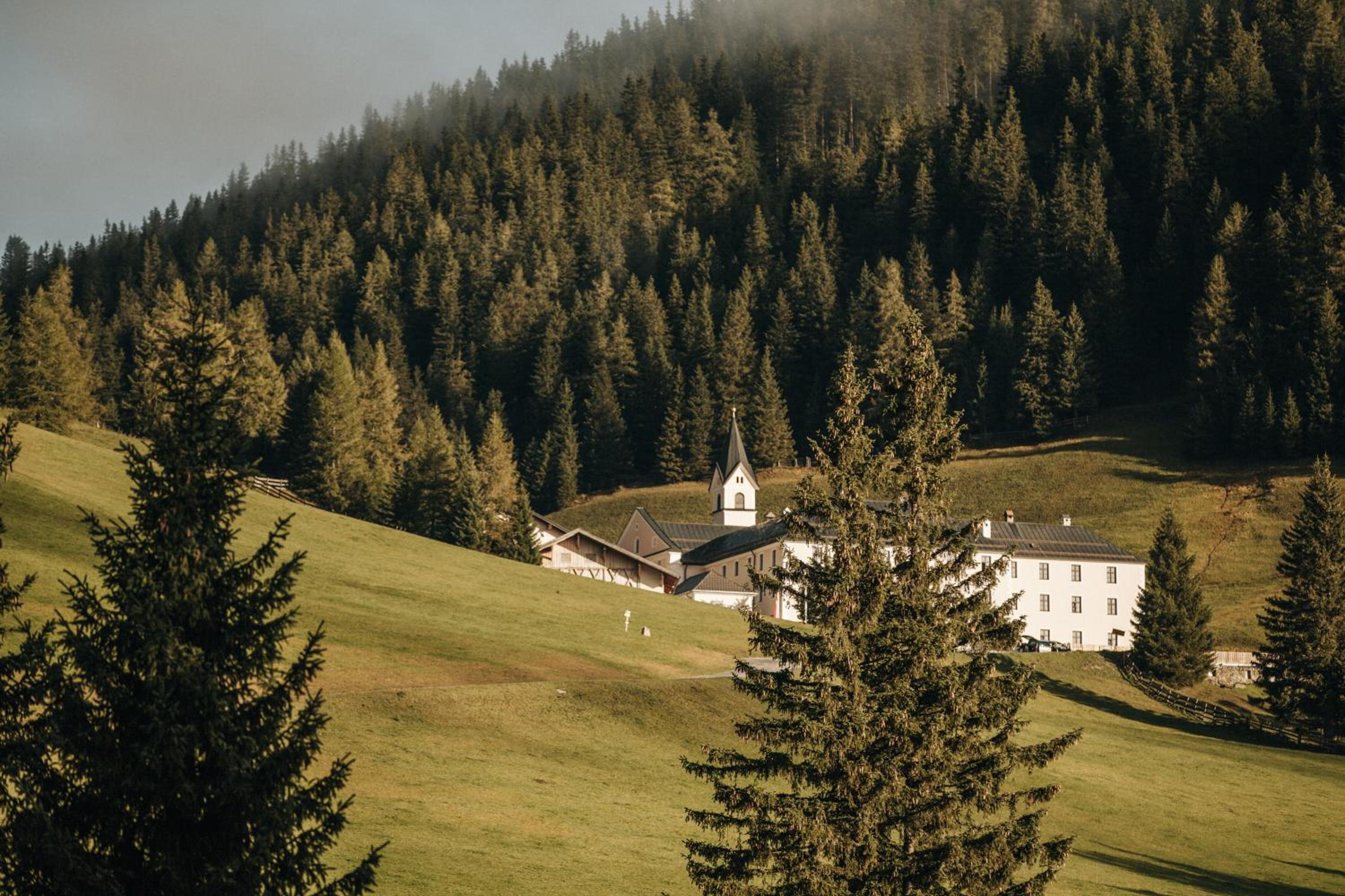 Waldrast Natur Resort