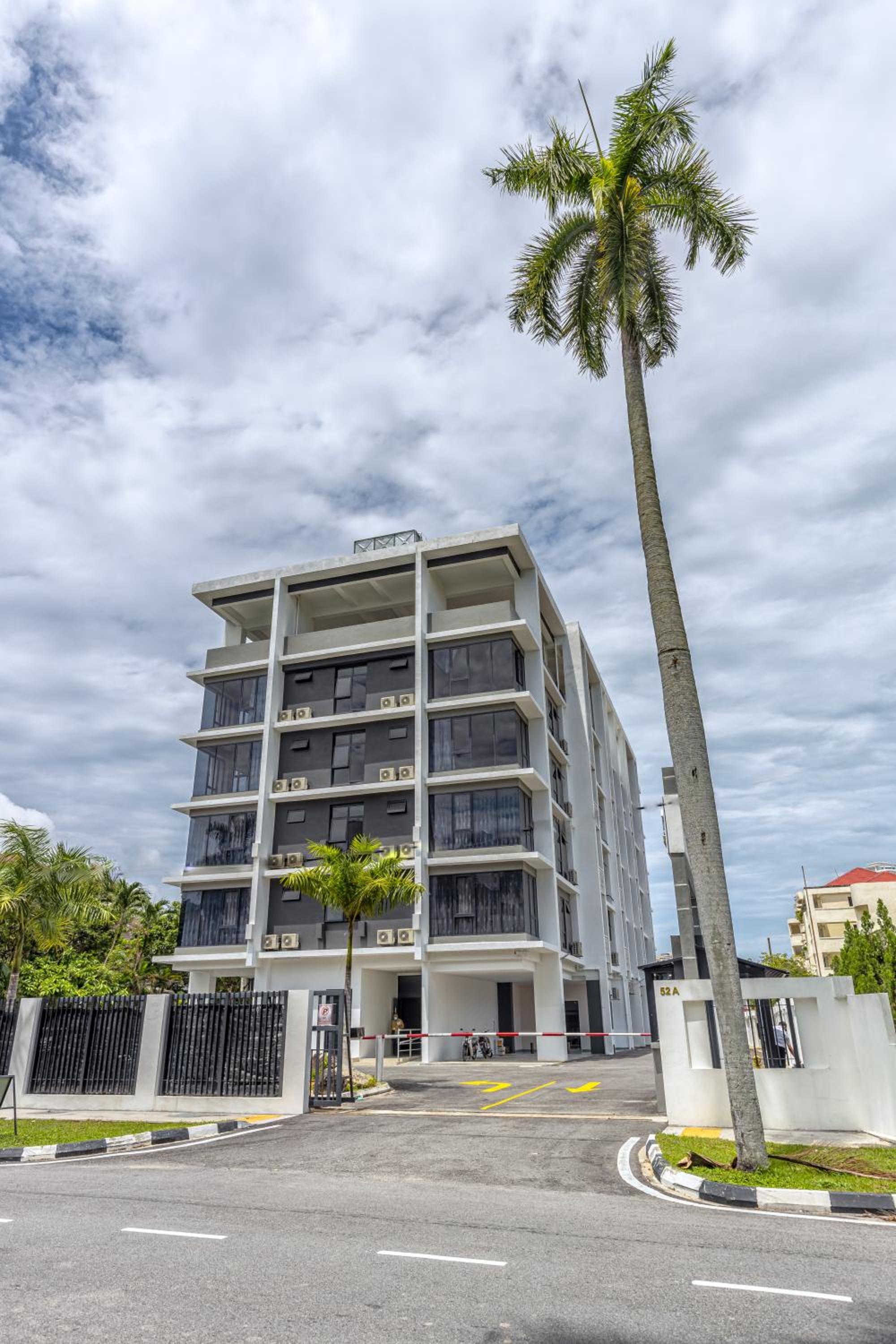 Hotel Scott Service Suites - Image 1