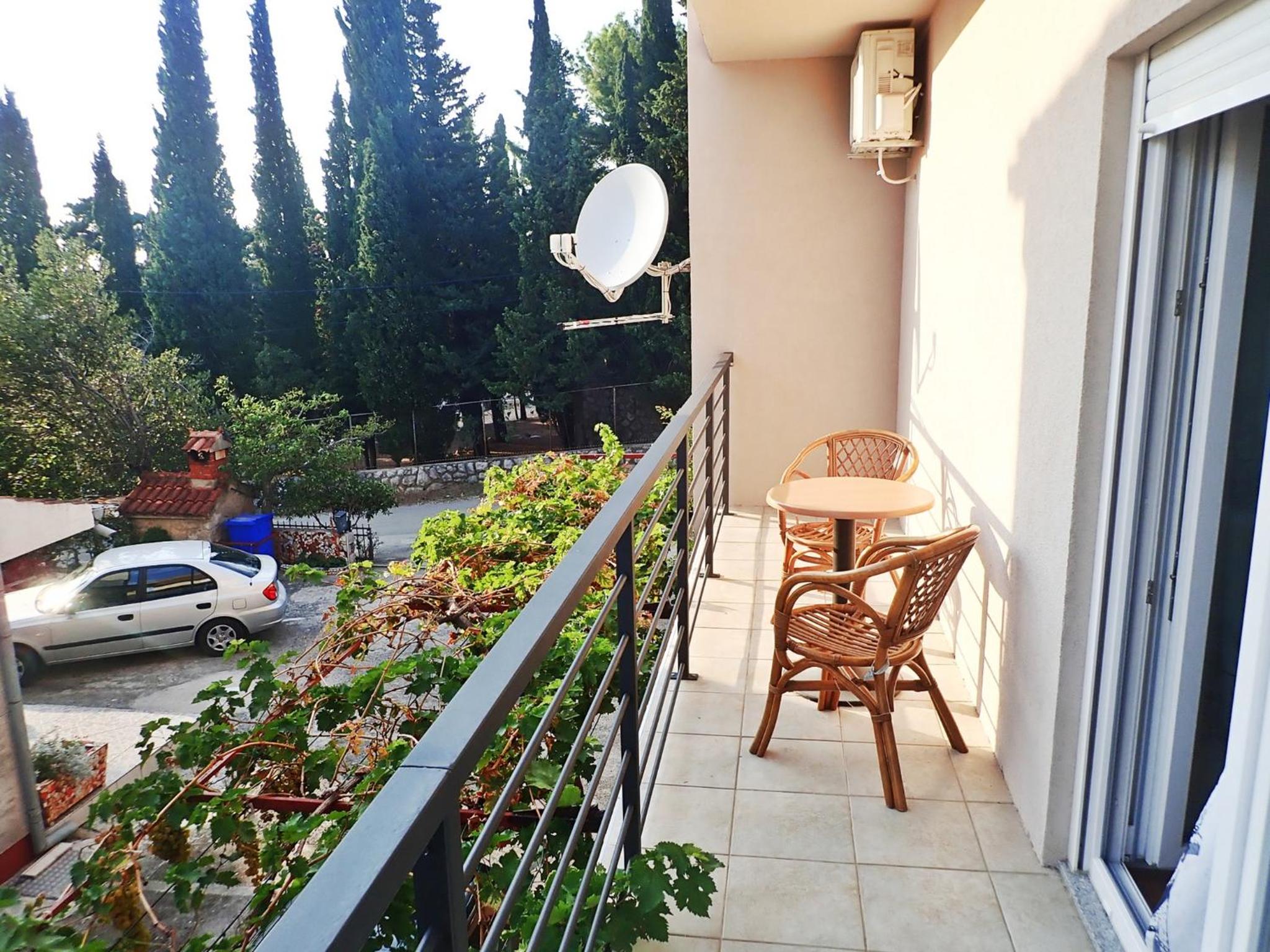 Apartments LUKA view 2