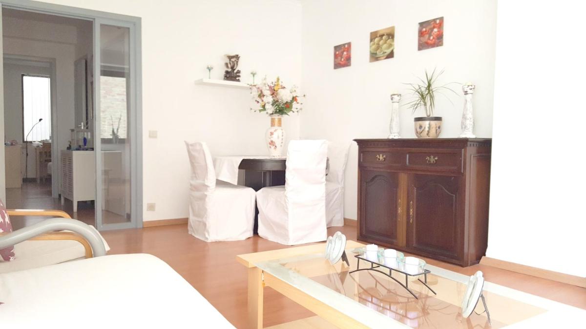 2 bedrooms appartement at Oostende 500 m away from the beach with balcony and wifi