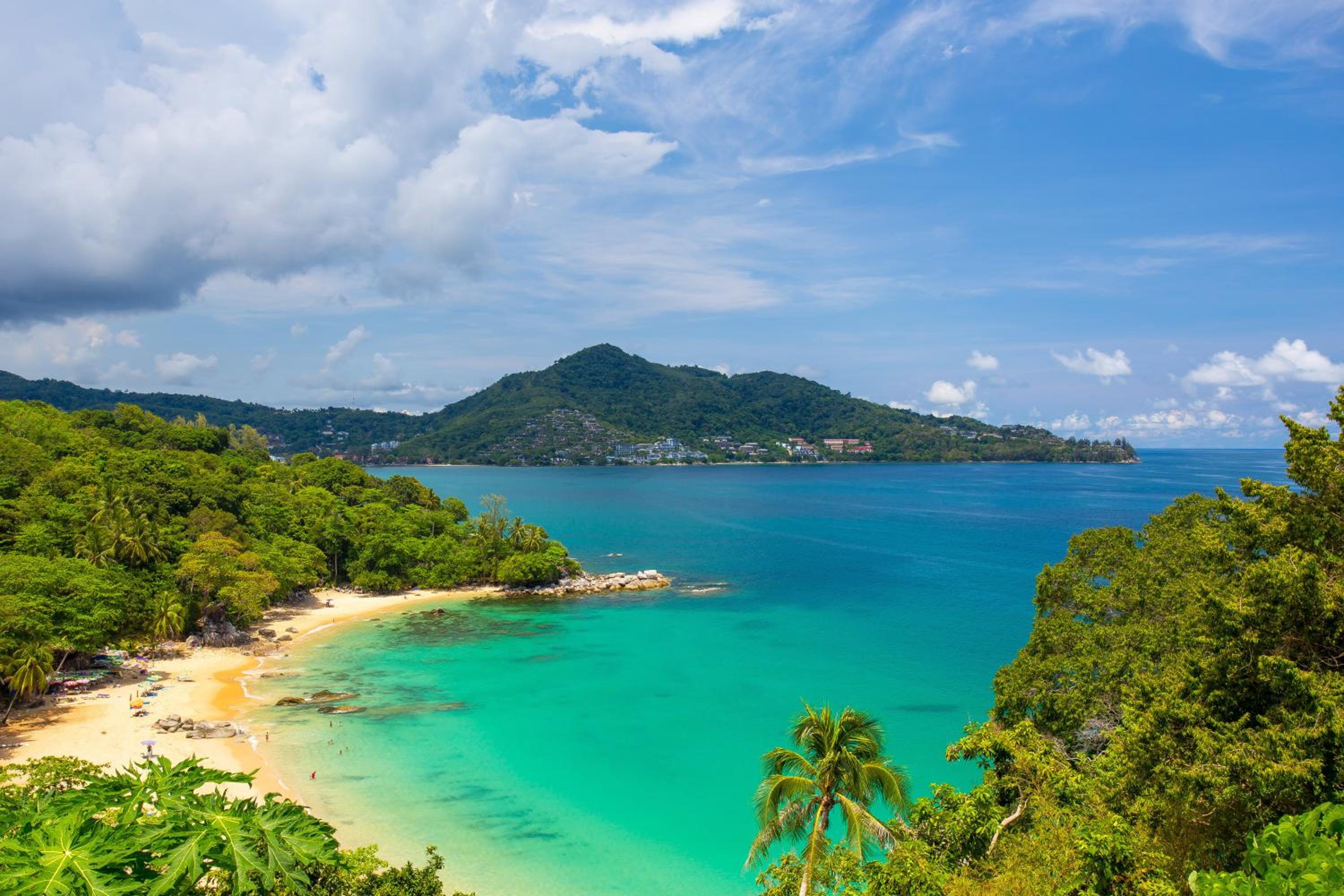 Holiday Inn Express Phuket Patong Beach Central by IHG