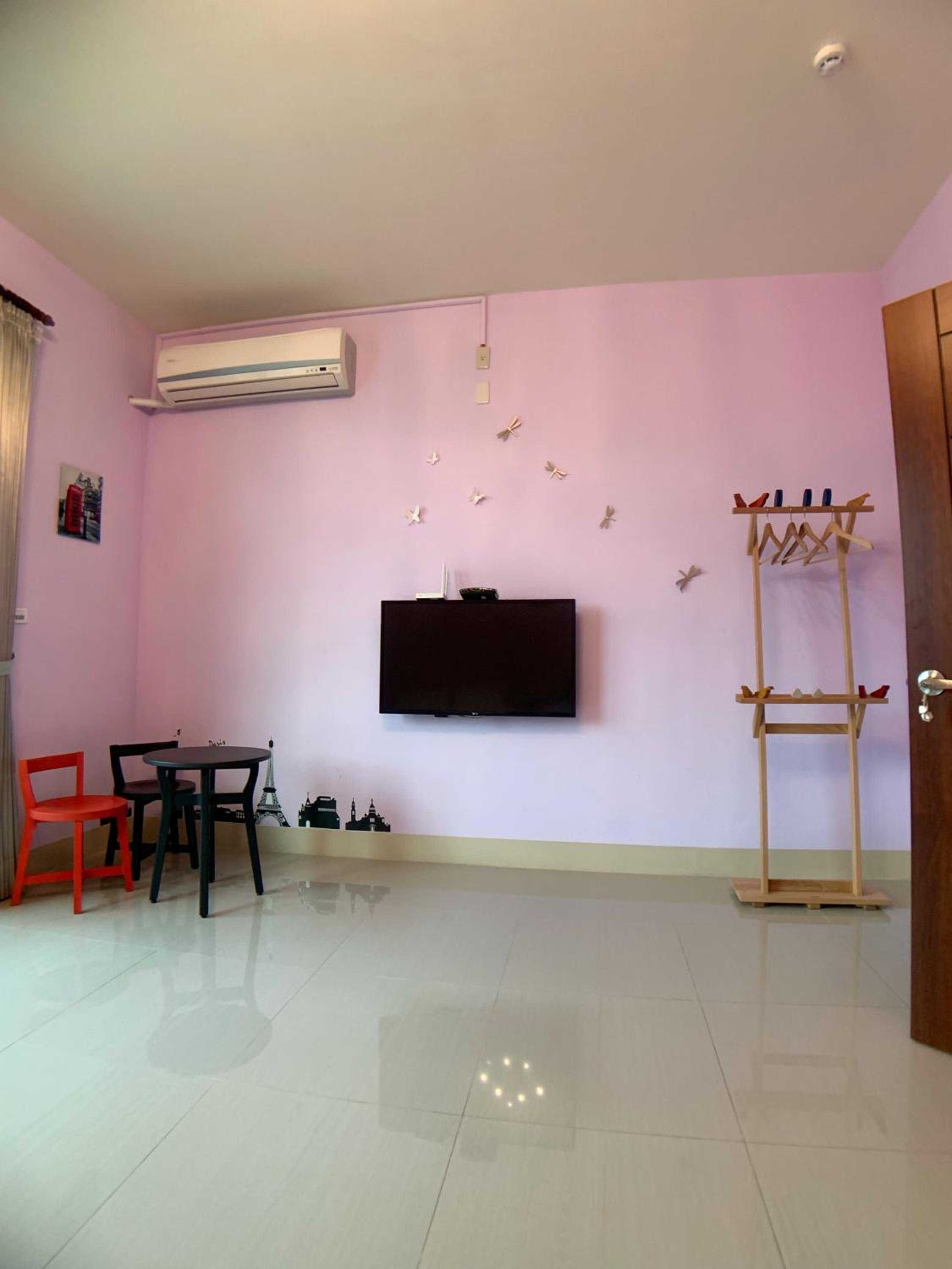 EZE Homestay