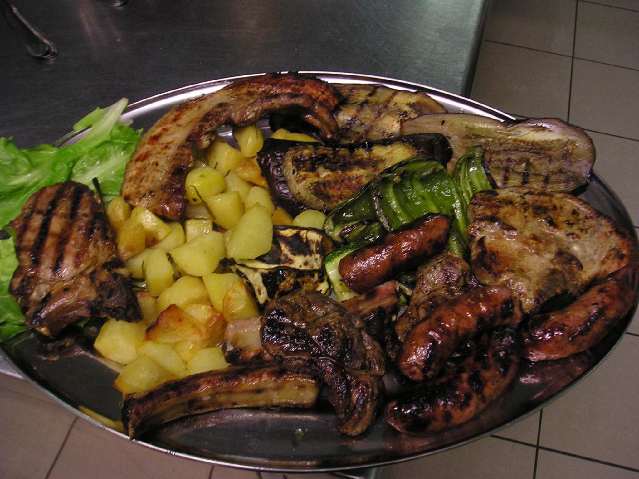 Photo 10