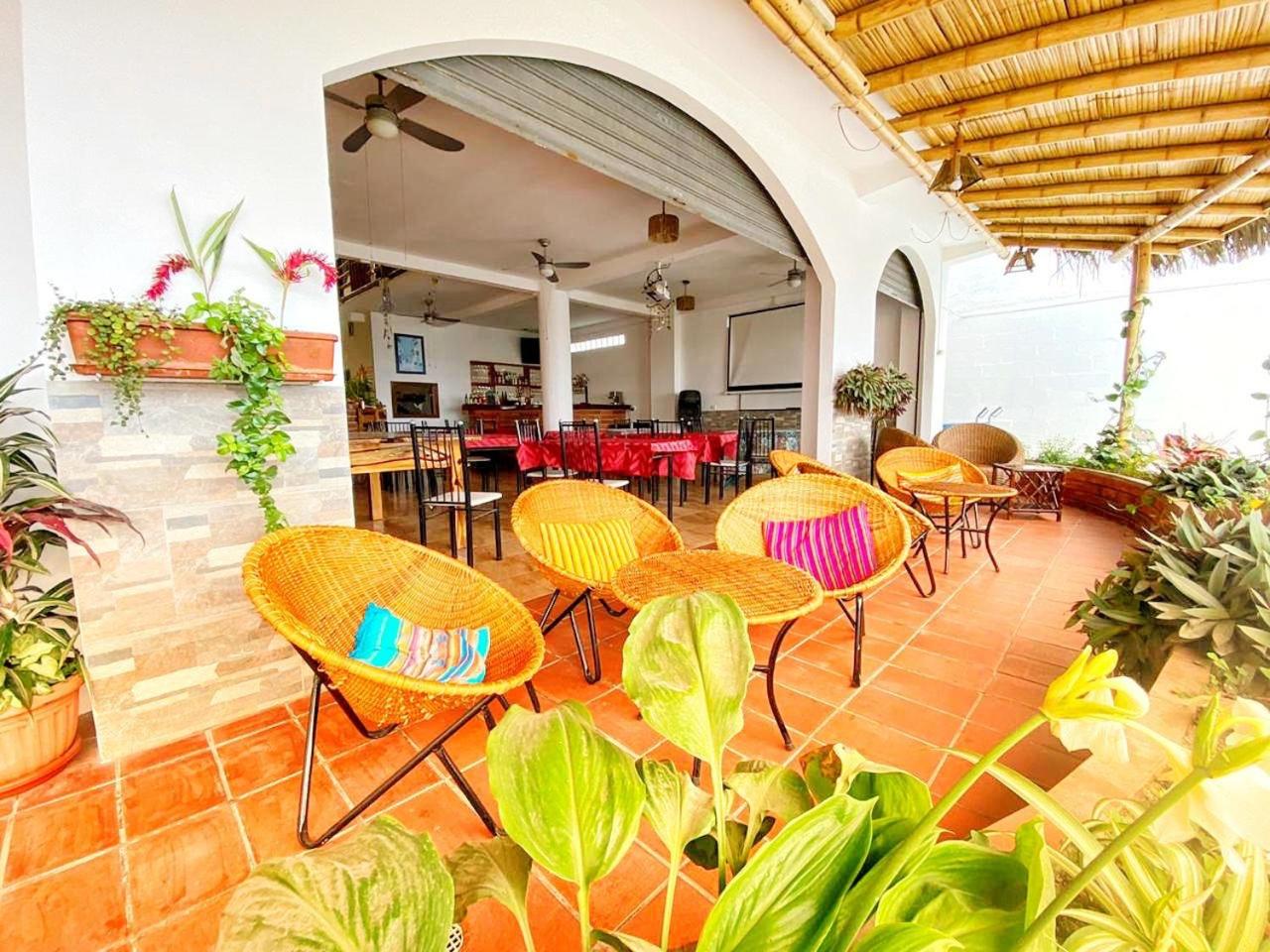 restaurant