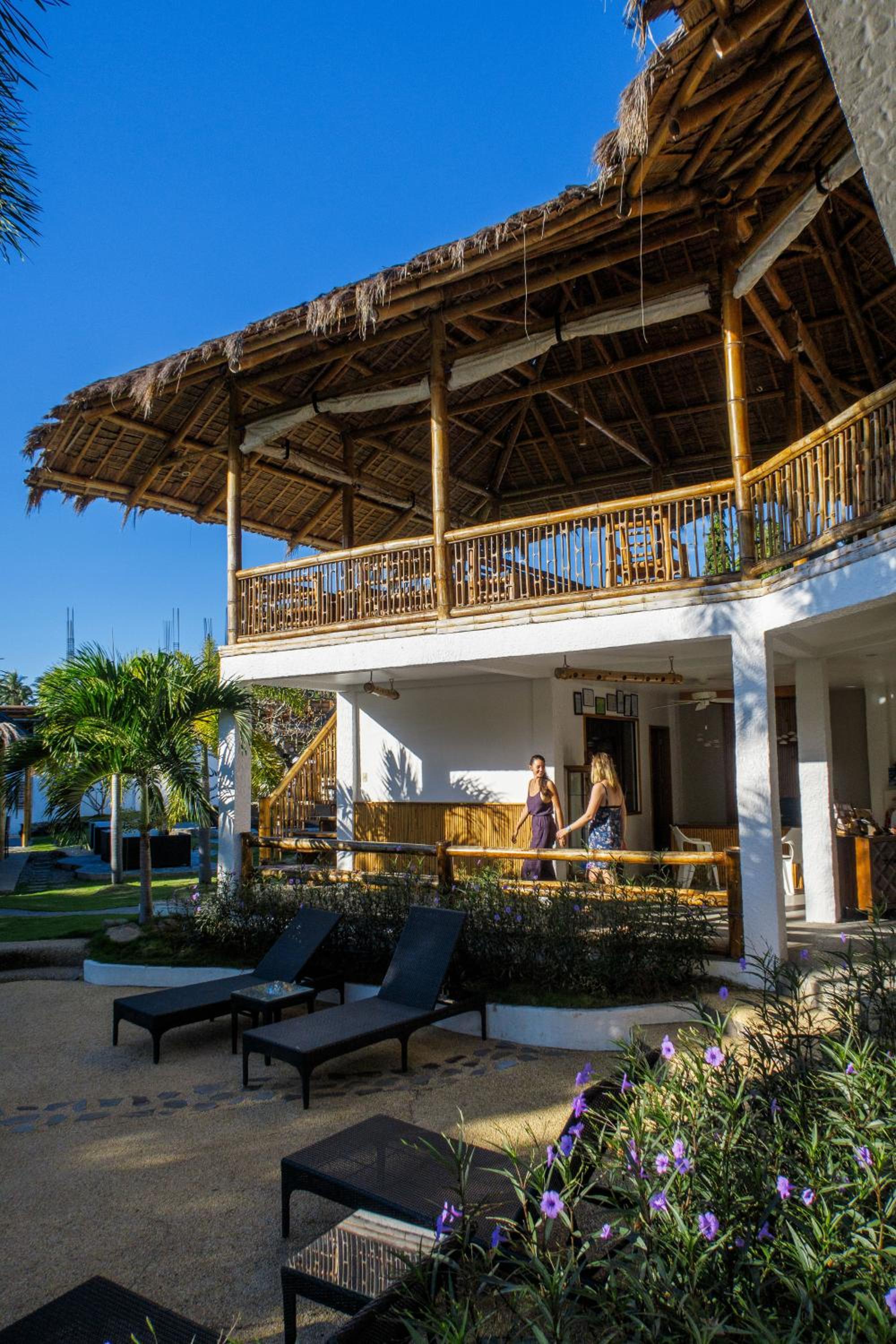 Liquid Dive Resort