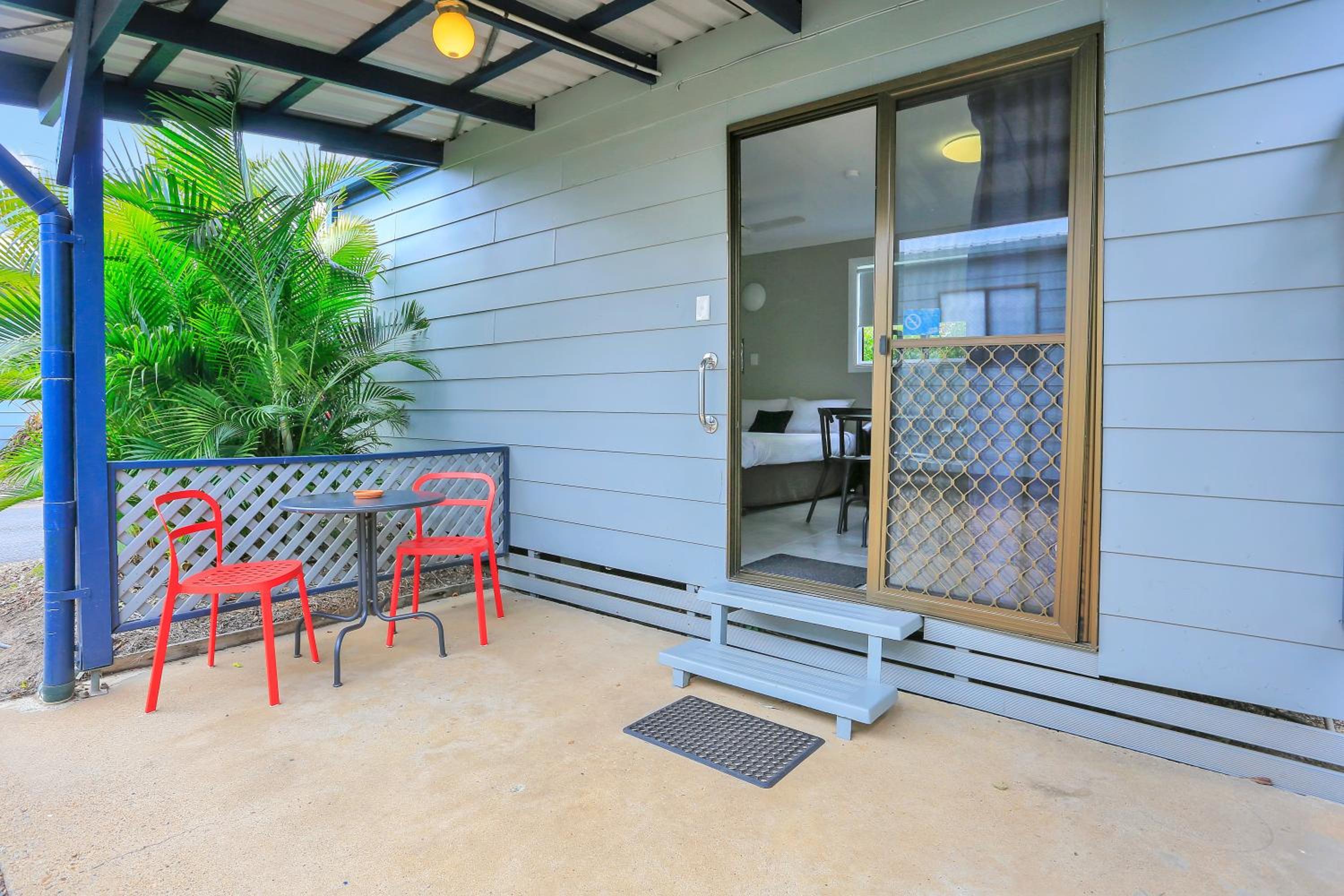 BIG4 Cane Village Holiday Park