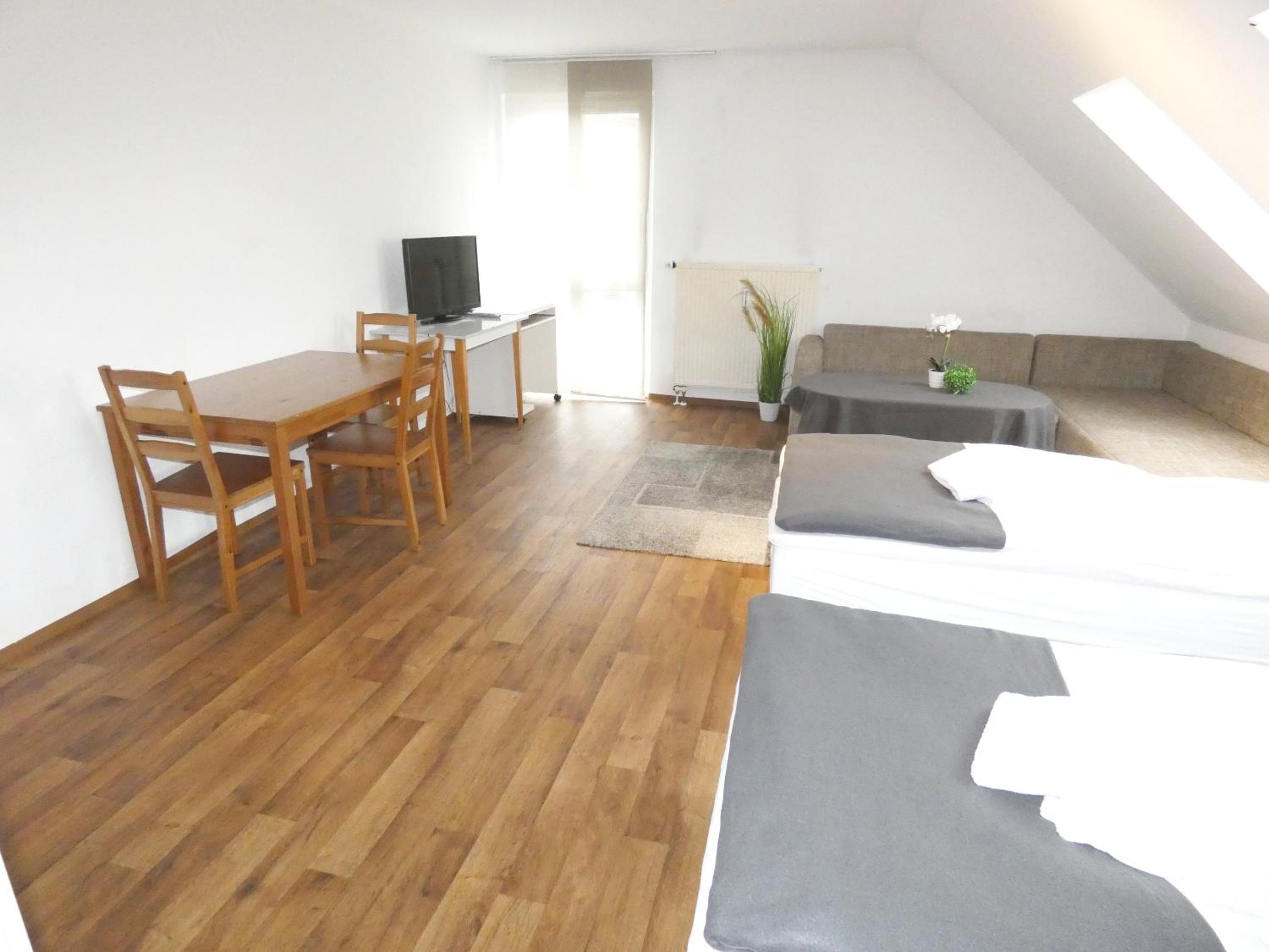 SUNNYHOME Monteurwohnungen und Apartments in Schwandorf view 4