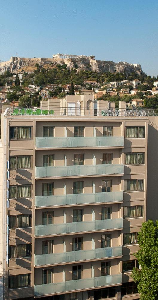 Plaka Hotel