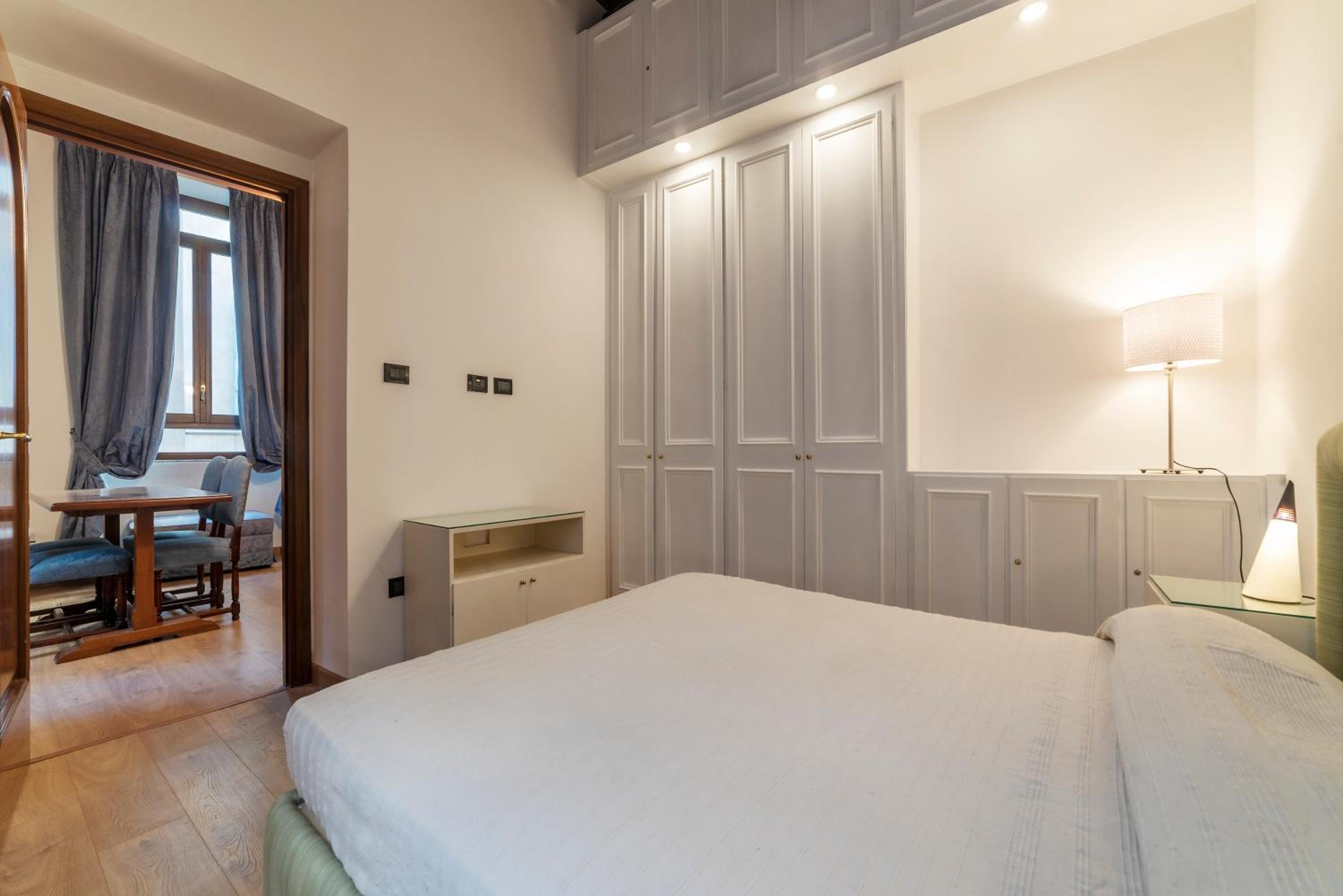 GuestHost - Piazza di Spagna Elegant Apartment
