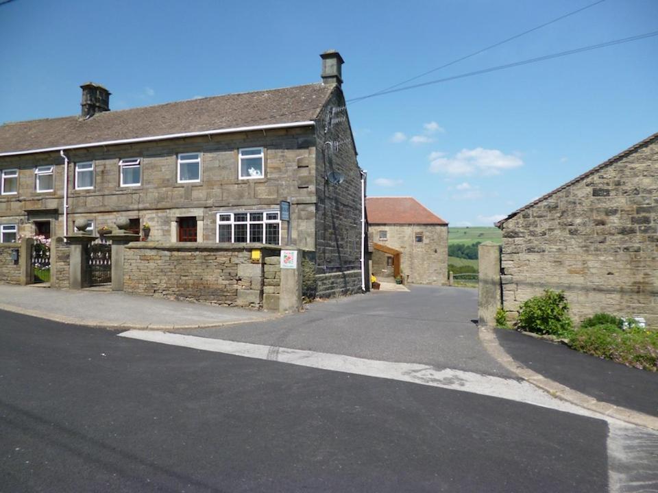 Hotel Padley Farm - Image 1