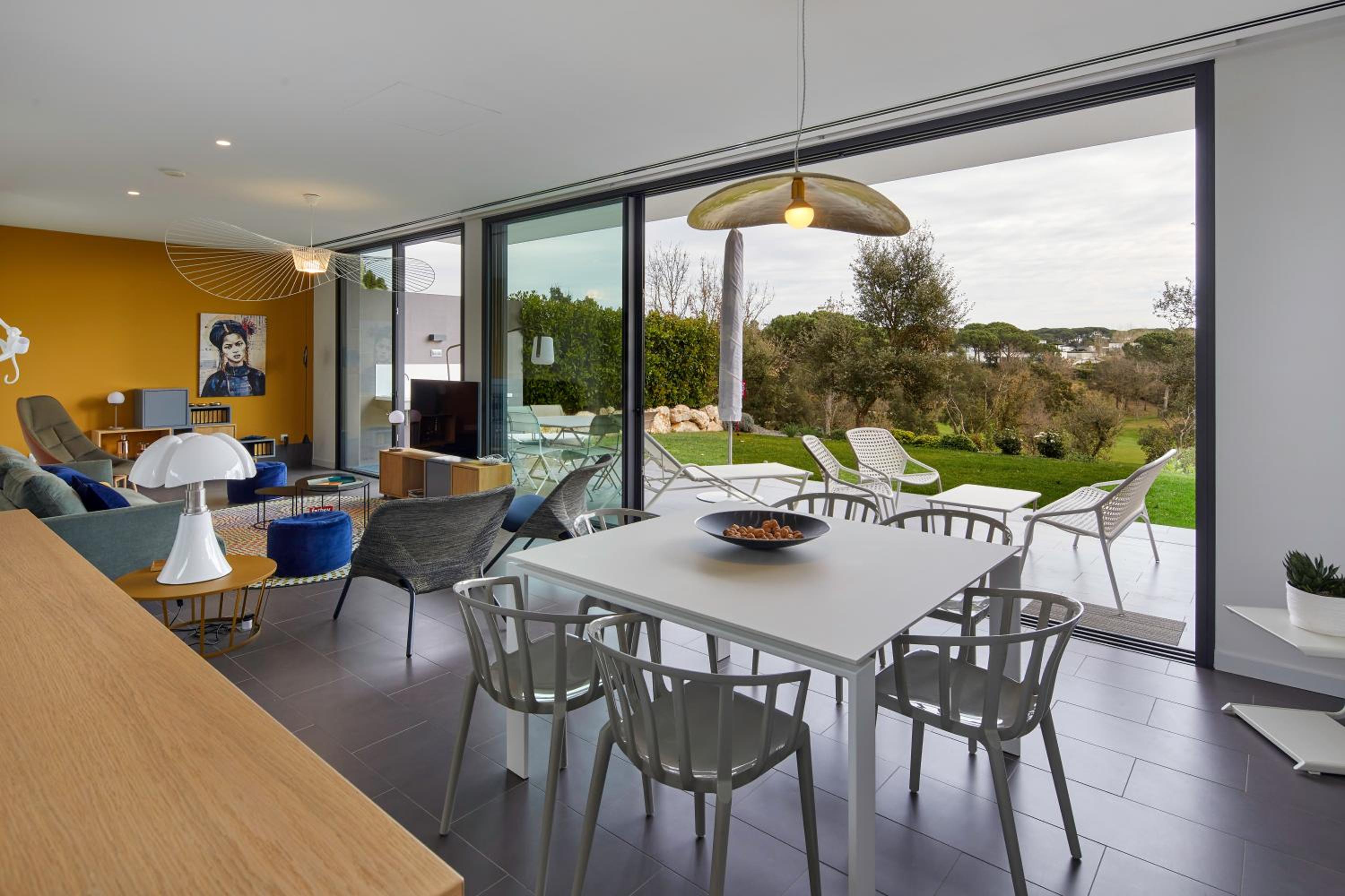 Holiday Rentals at Camiral, a Quinta do Lago Resort