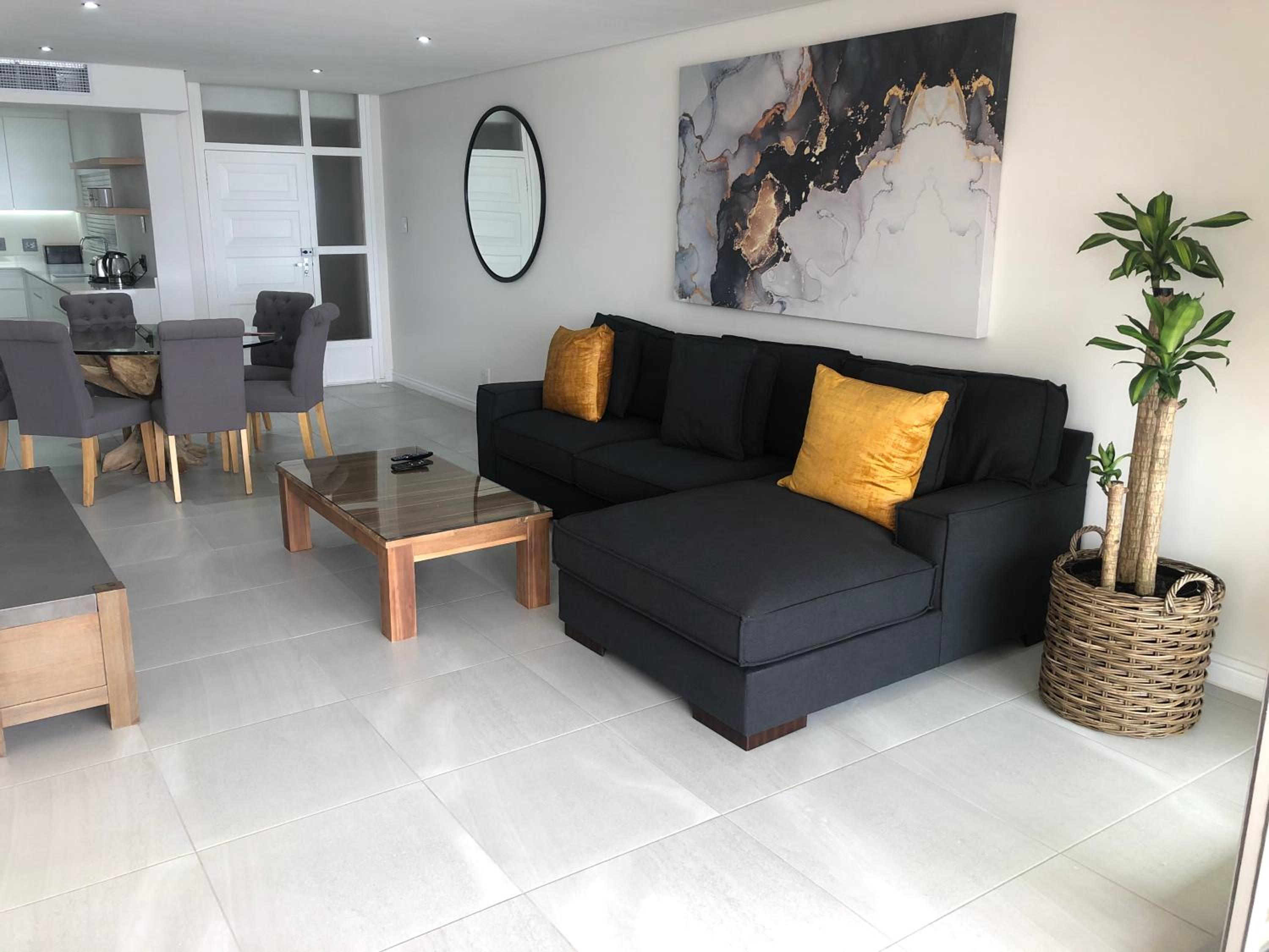 503 Marbella Beachfront Apartment view 5