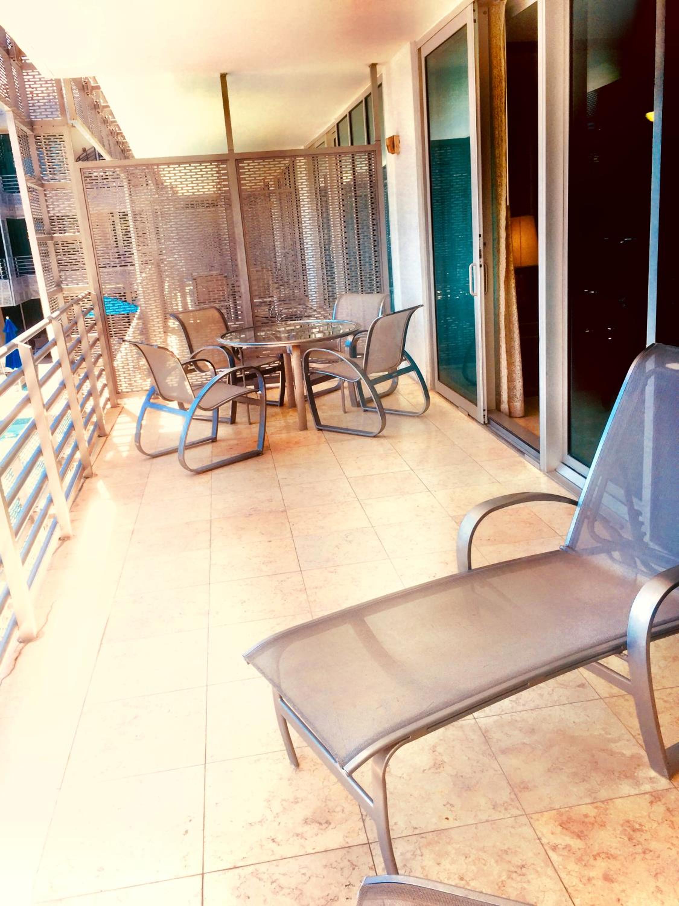 Apartment at De Soleil Hotel on Ocean Drive view 5