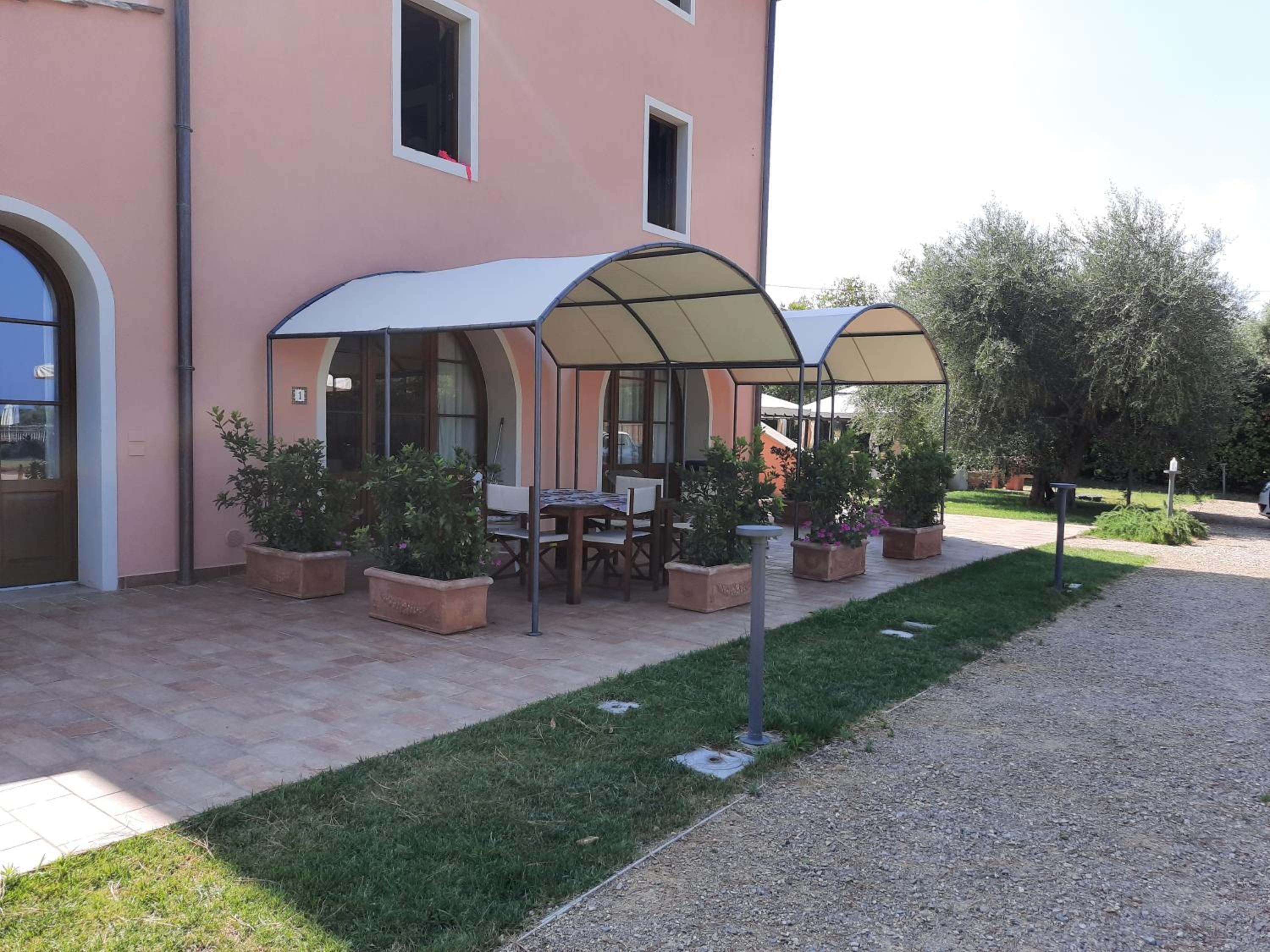 Il Cuoricino Podere le Bozze con piscina, WI-FI, posto auto view 3