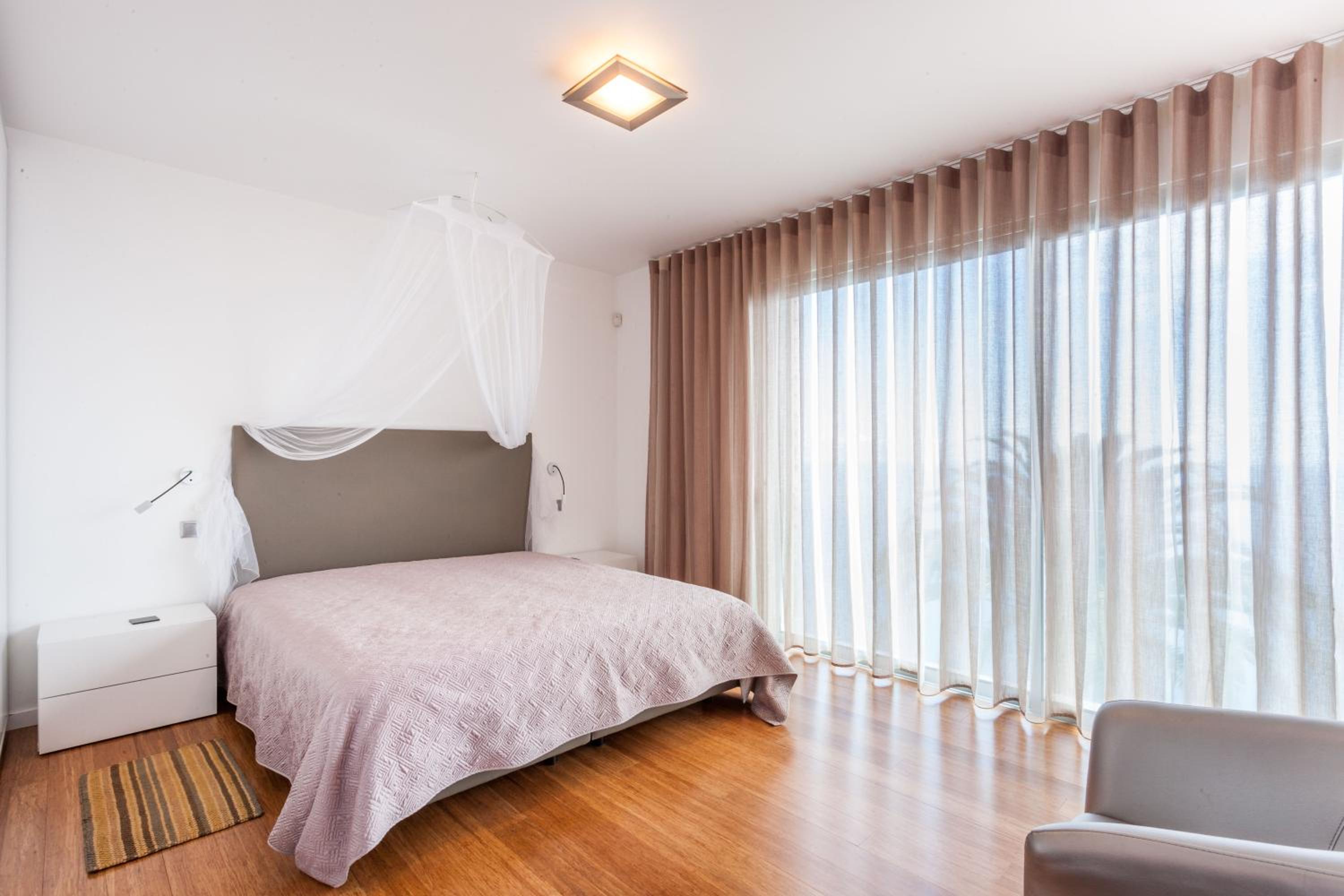 Casa Martinhos by LovelyStay view 5