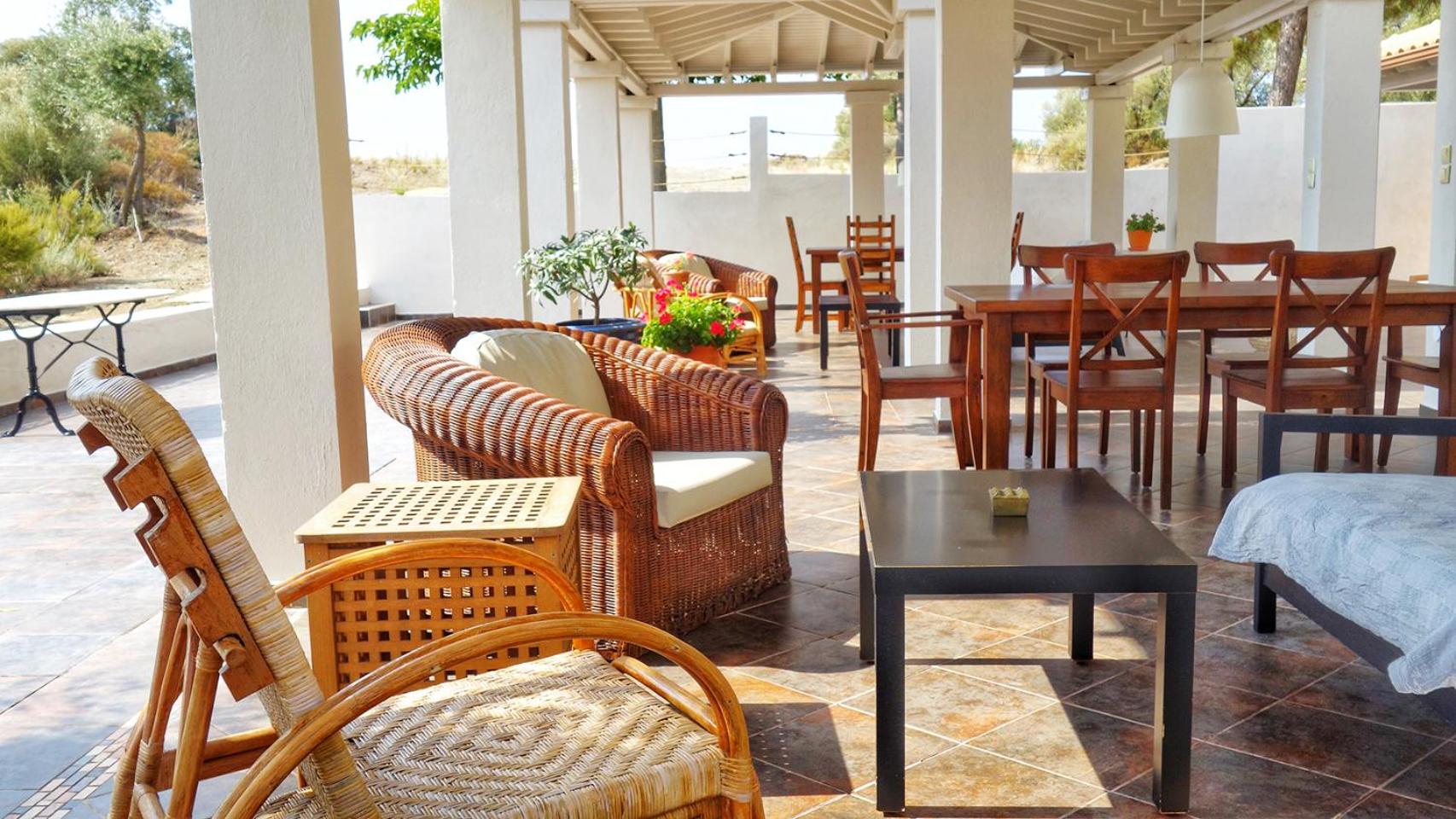 Olive Bay Hilltop Apartments Ammouliani view 3