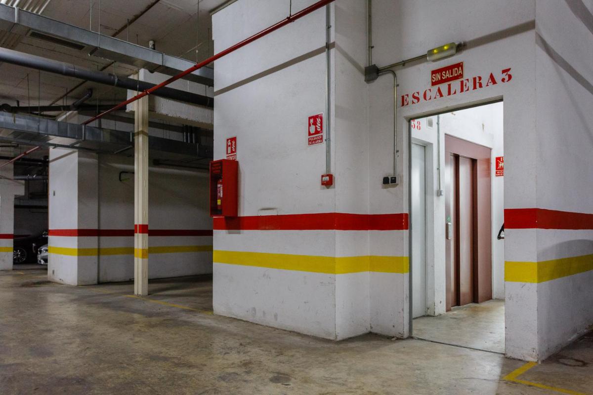 BRISAS-Rota free parking by Cadiz4Rentals view 4