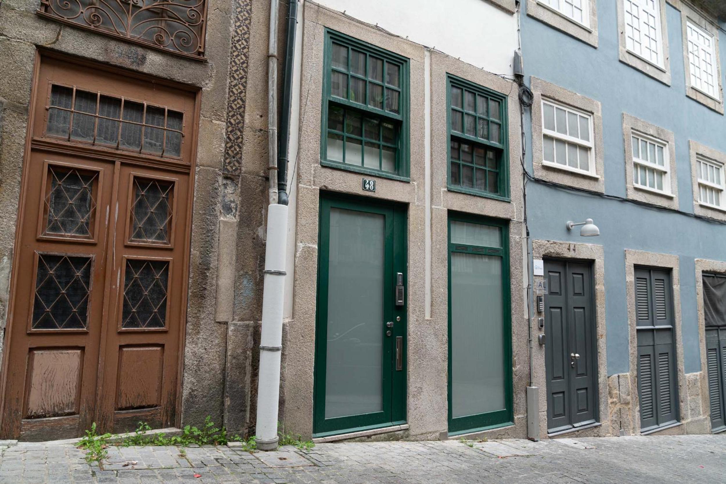 Clerigos Townhouse Porto by PCH view 5