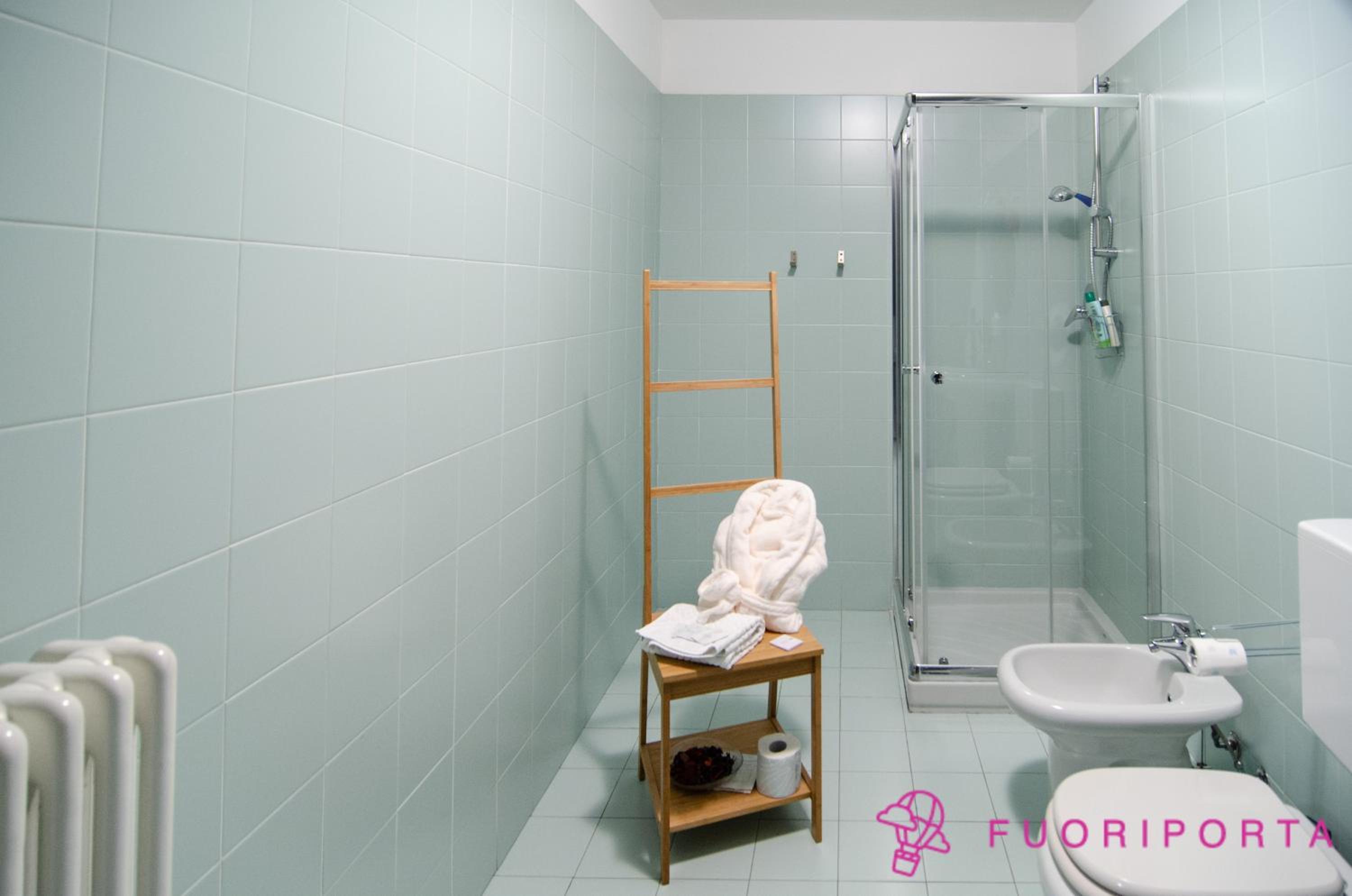 Dalla Bosh en Parma — bathroom