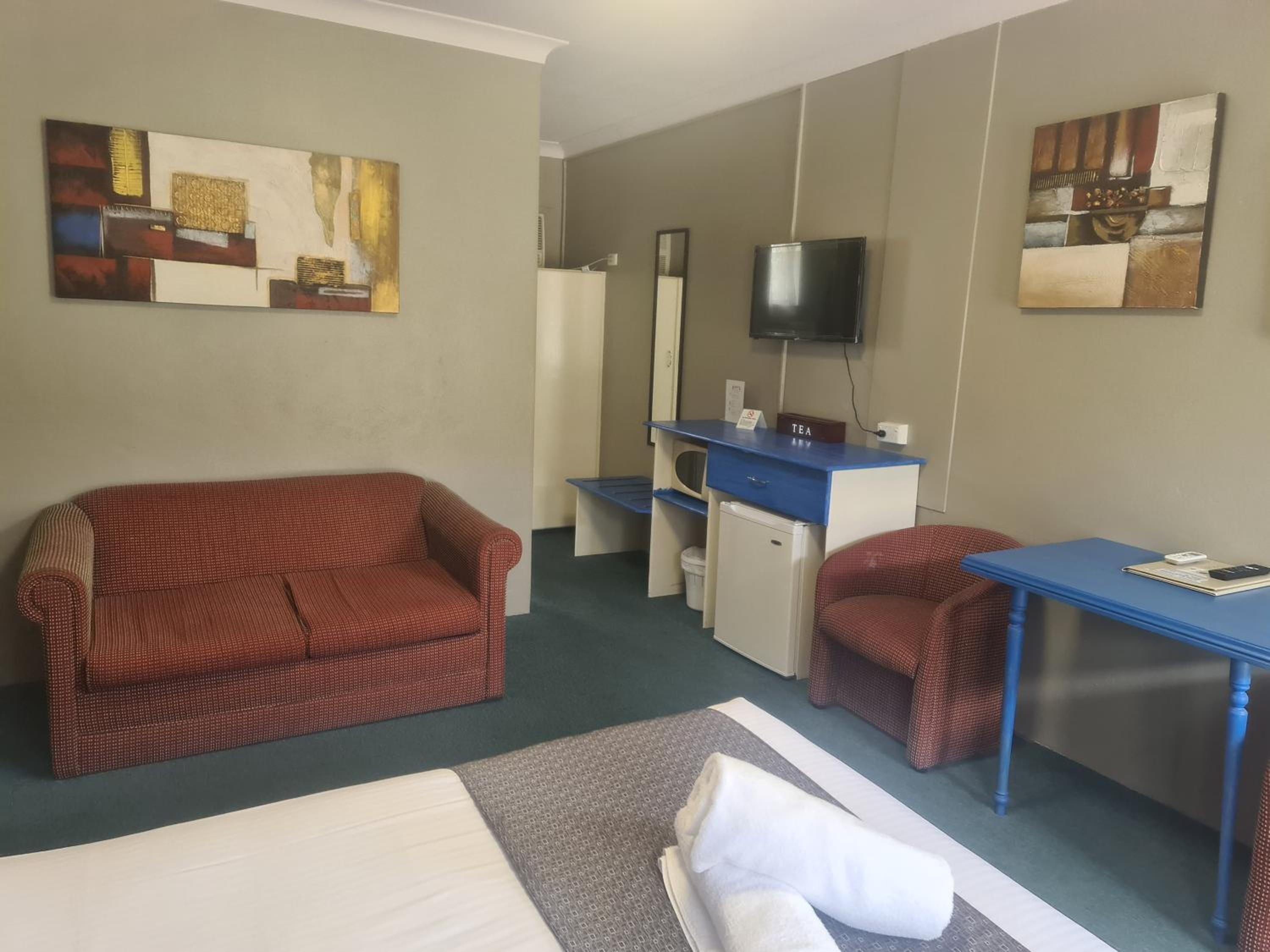 Valley View Motel