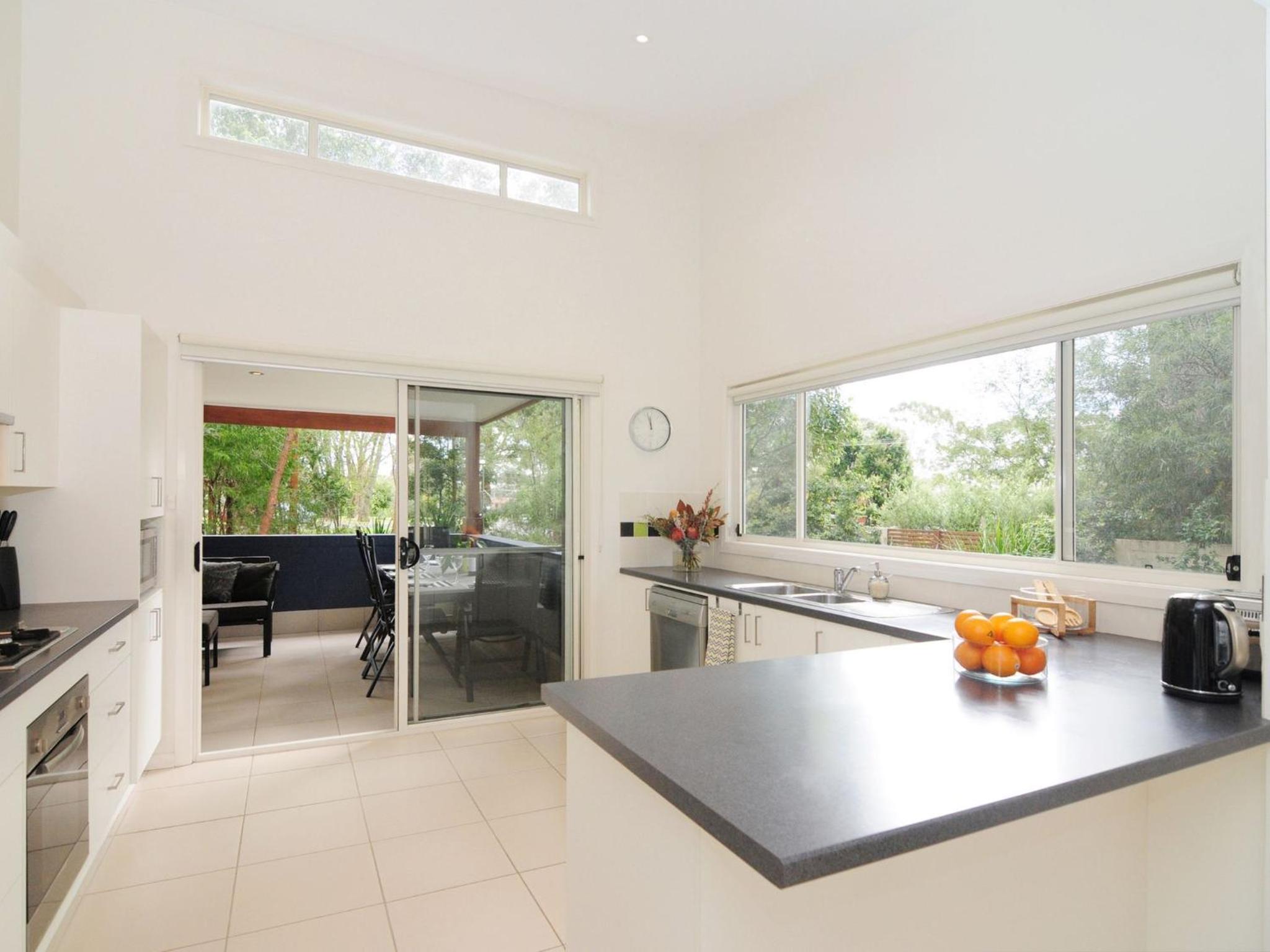 Acacia on Orion Beach - pet-friendly coastal home