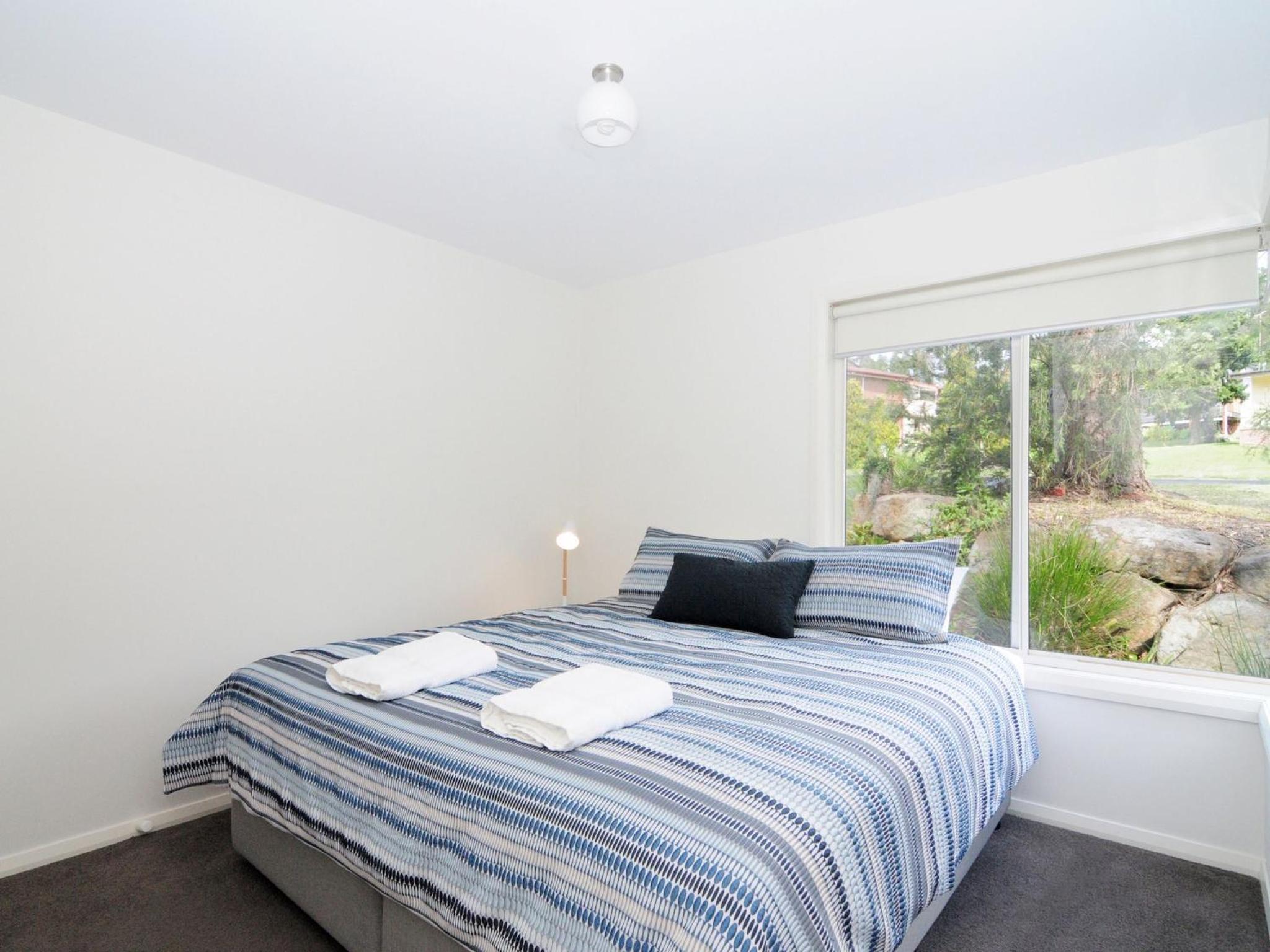 Acacia on Orion Beach - pet-friendly coastal home