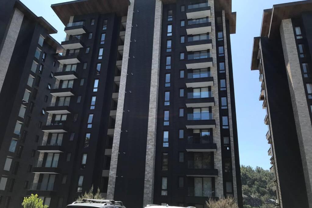 Departamento Parque Pinares Orilla de Lago Villarrica