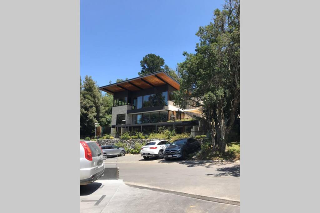 Departamento Parque Pinares Orilla de Lago Villarrica